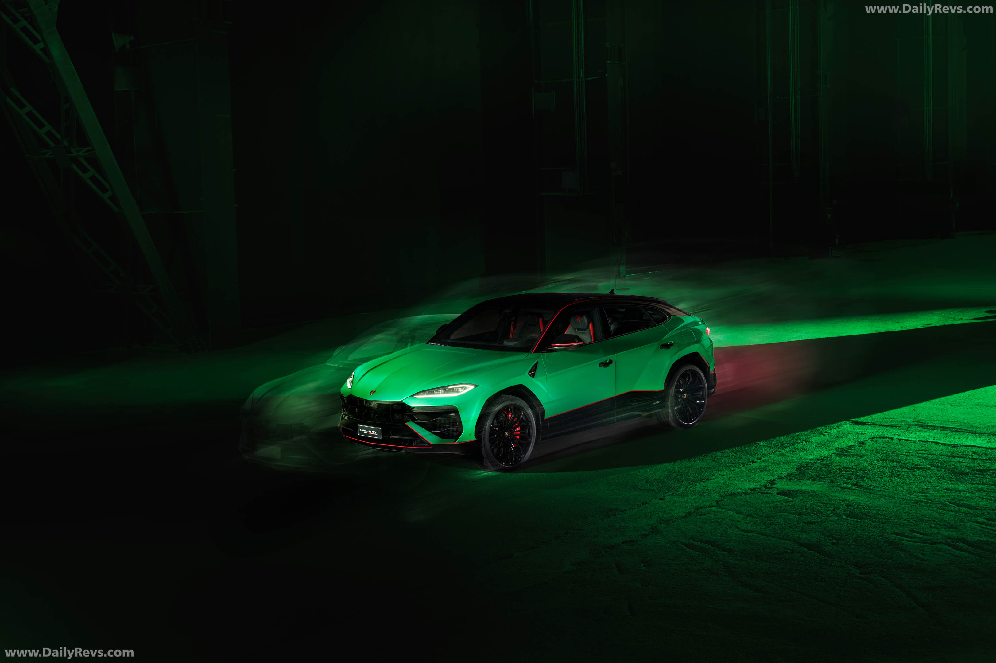 2027 Lamborghini Urus SE Tettonero Capsule Front View