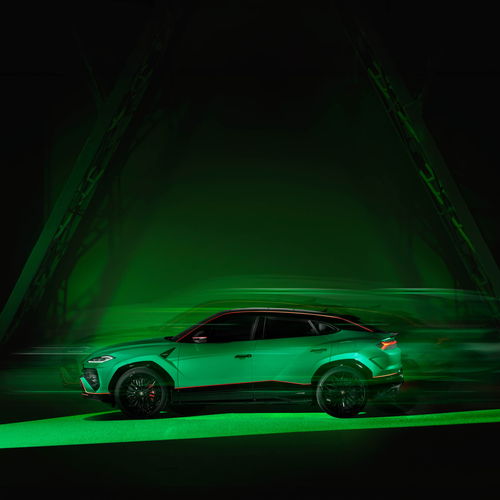 2027 Lamborghini Urus SE Tettonero Capsule Side View
