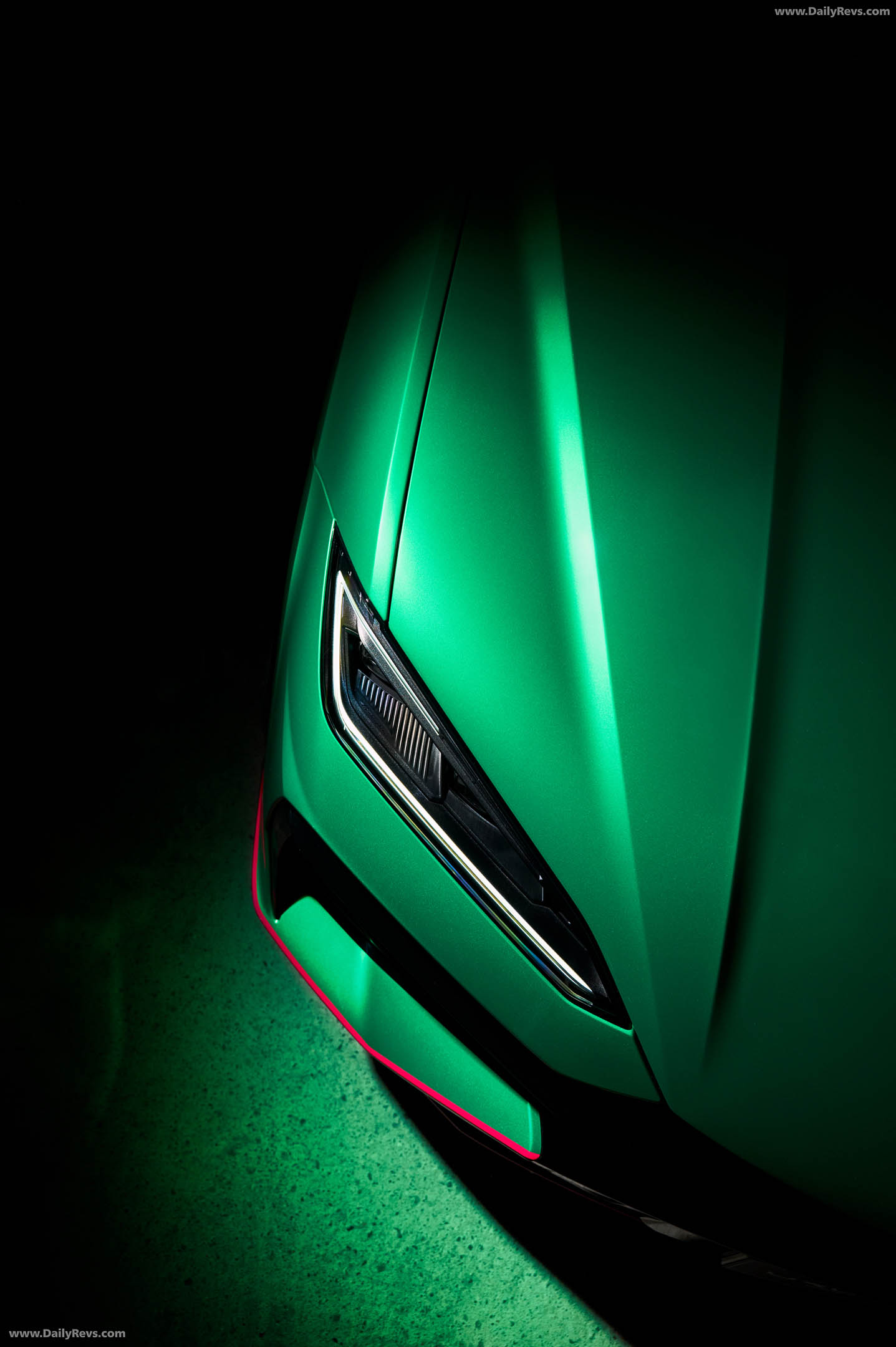 2027 Lamborghini Urus SE Tettonero Capsule Exterior