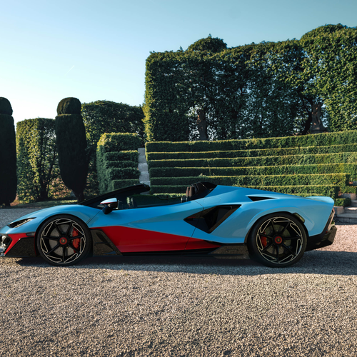 2027 Lamborghini Fenomeno Roadster Side View