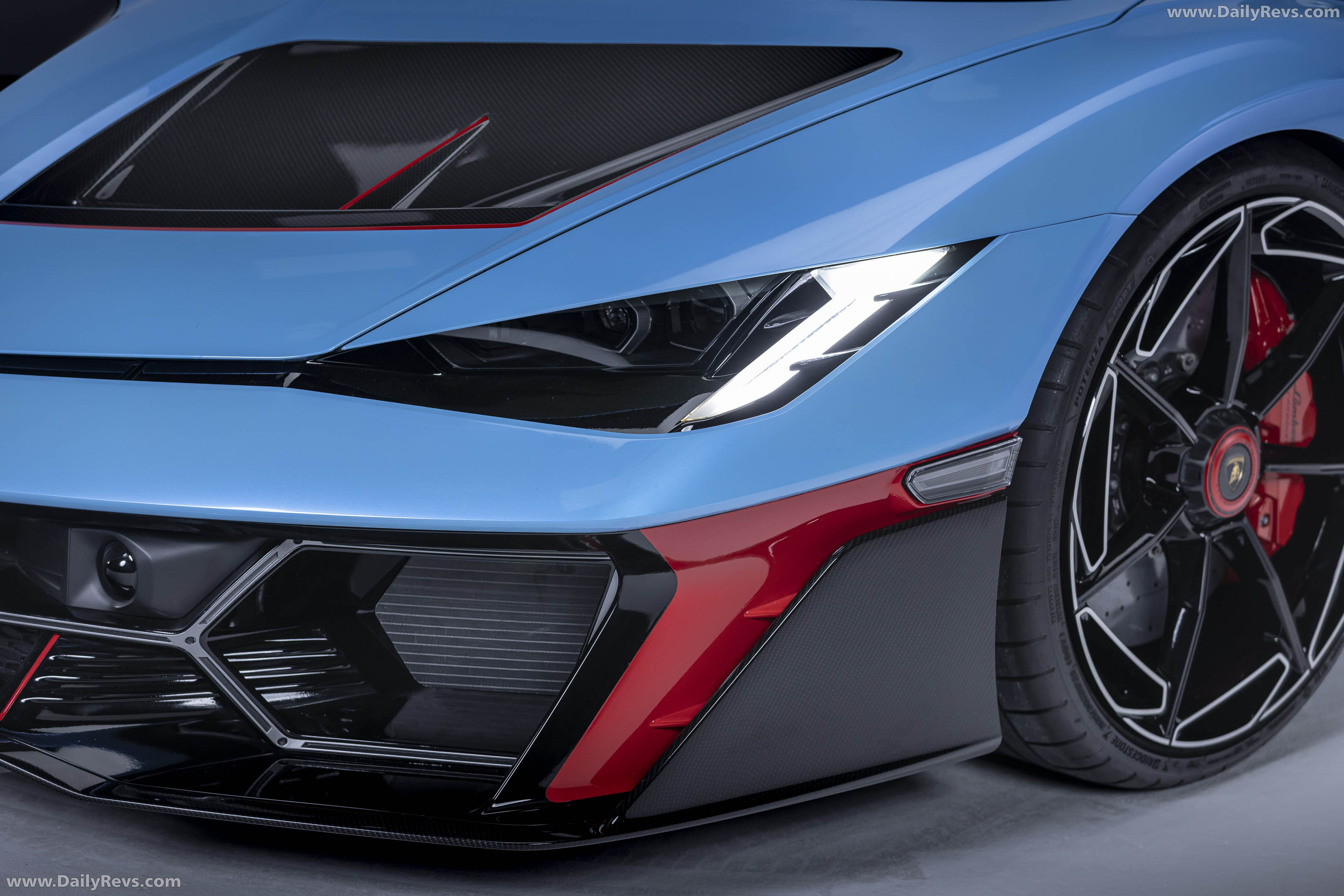 2027 Lamborghini Fenomeno Roadster Exterior