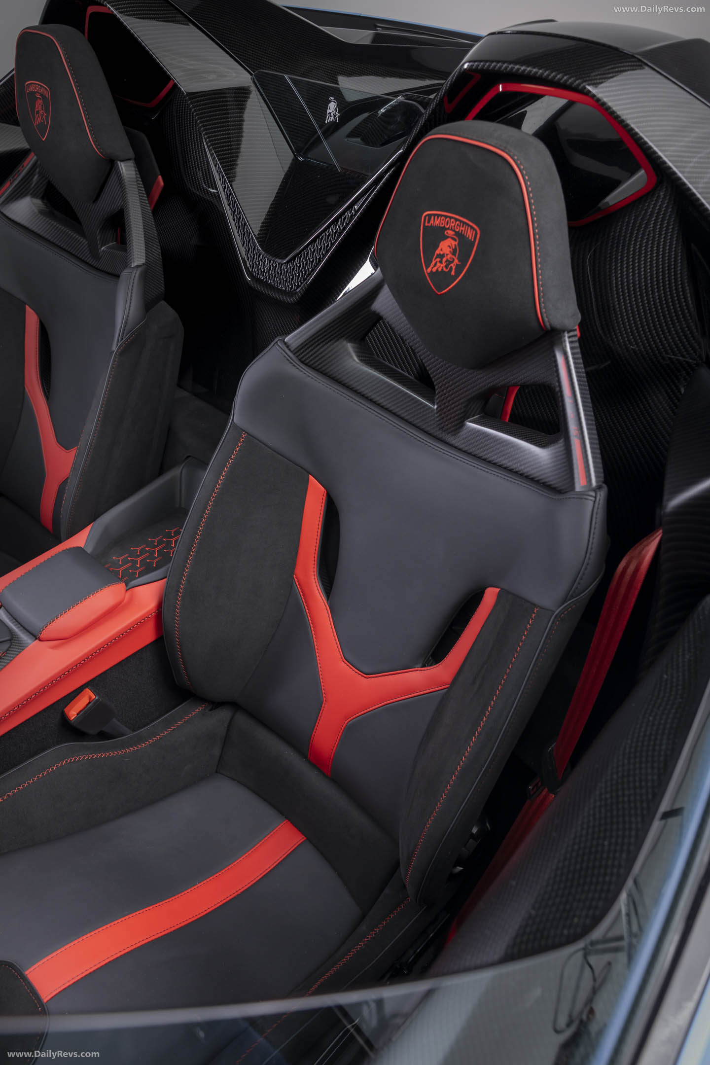 2027 Lamborghini Fenomeno Roadster Interior
