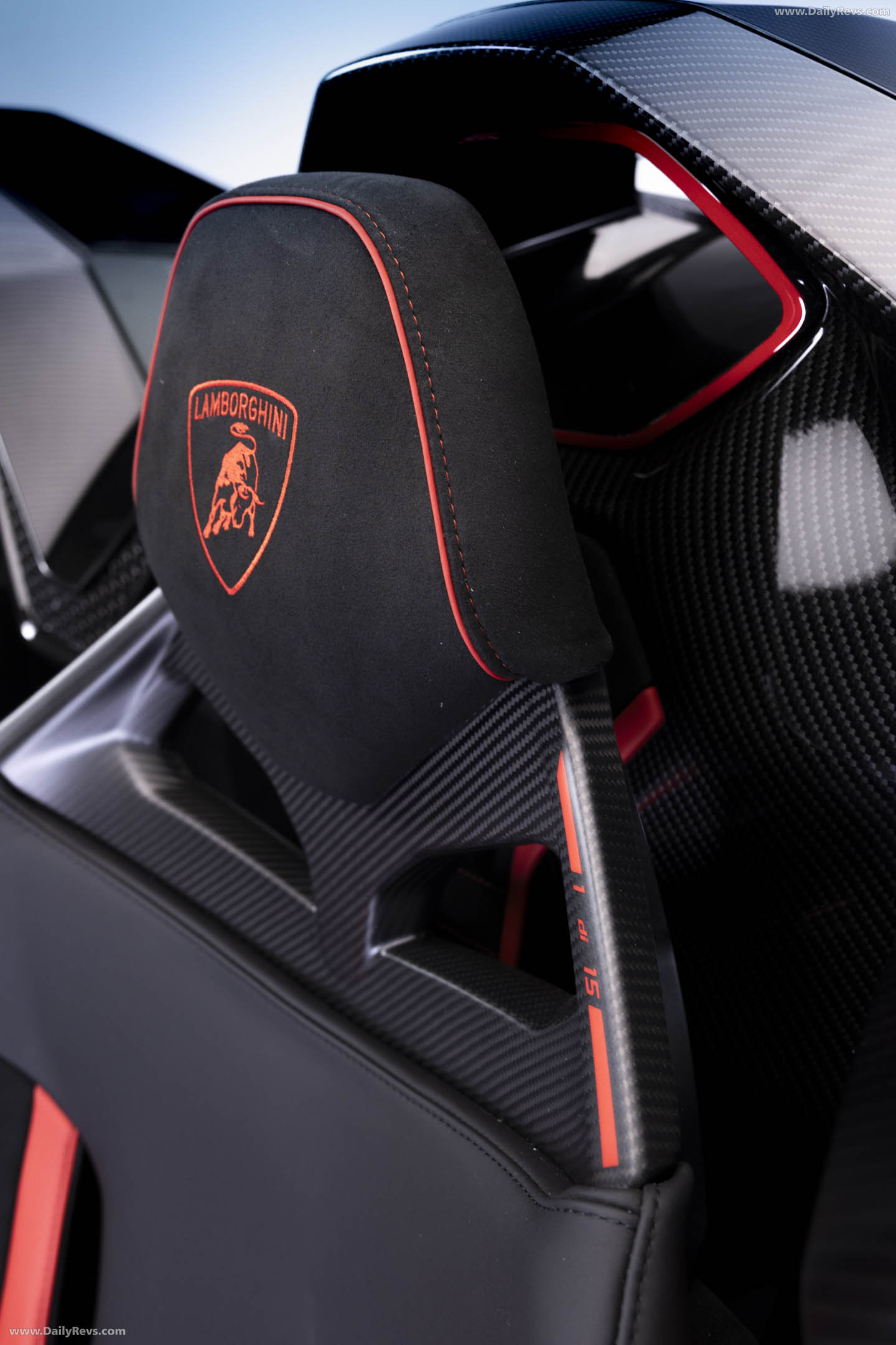 2027 Lamborghini Fenomeno Roadster Interior