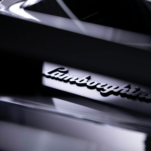 2027 Lamborghini Fenomeno Roadster Engine