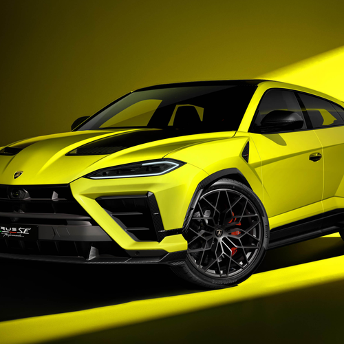 2027 Lamborghini Urus SE Performante Front View