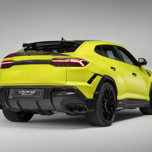 2027 Lamborghini Urus SE Performante Rear View