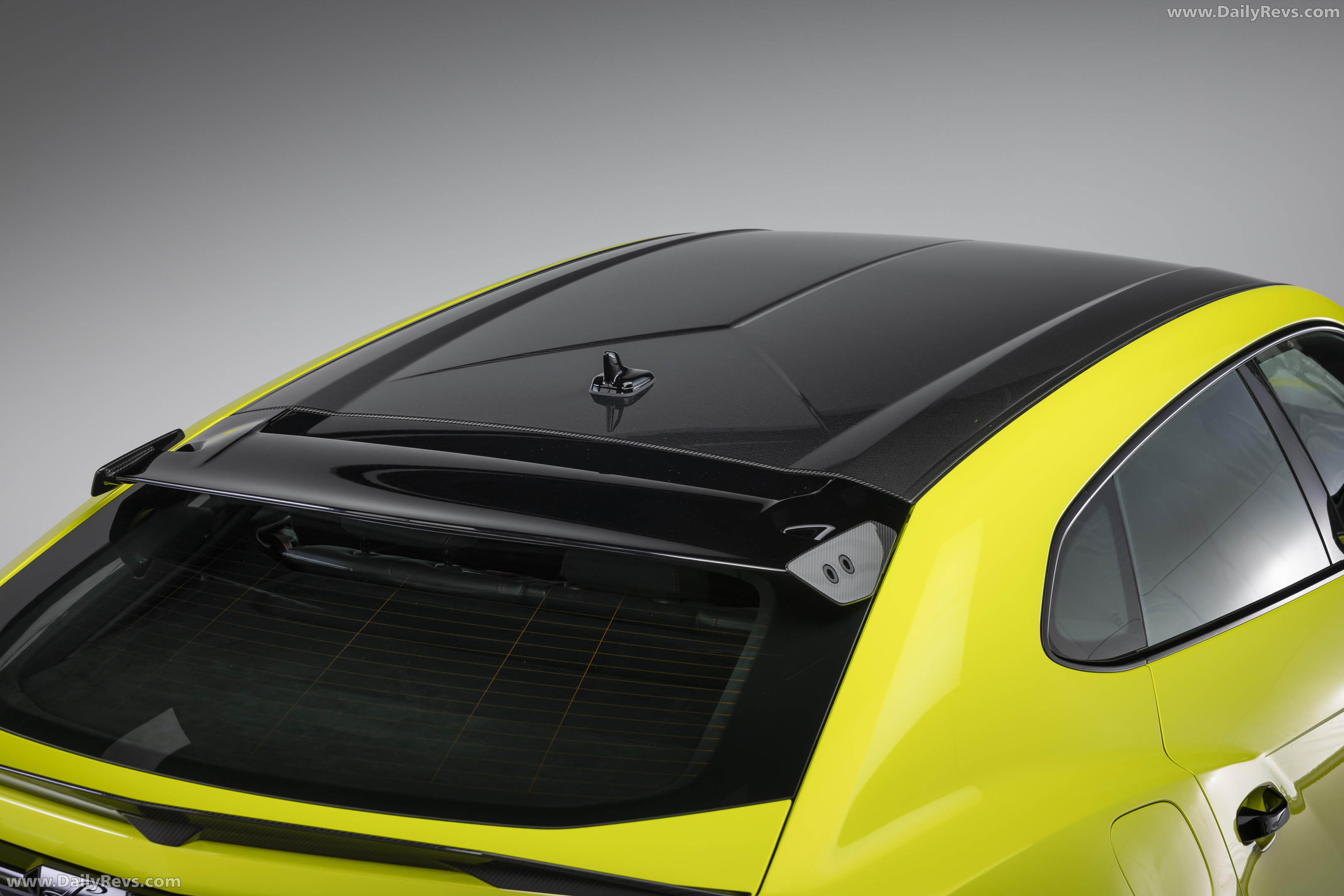 2027 Lamborghini Urus SE Performante Exterior