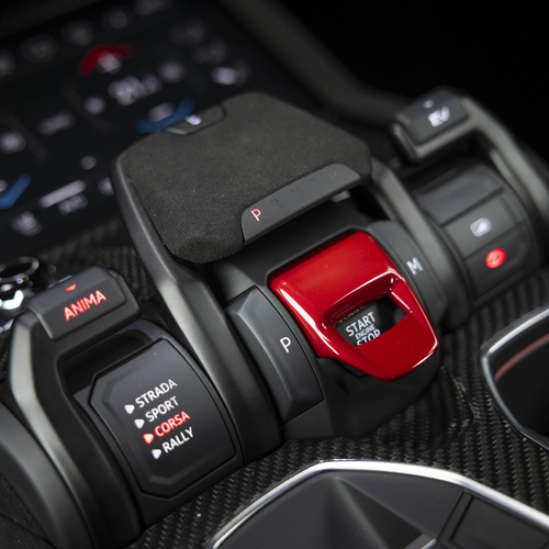 2027 Lamborghini Urus SE Performante Interior