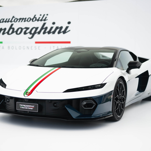 2026 Lamborghini Temerario Tricolore Front View