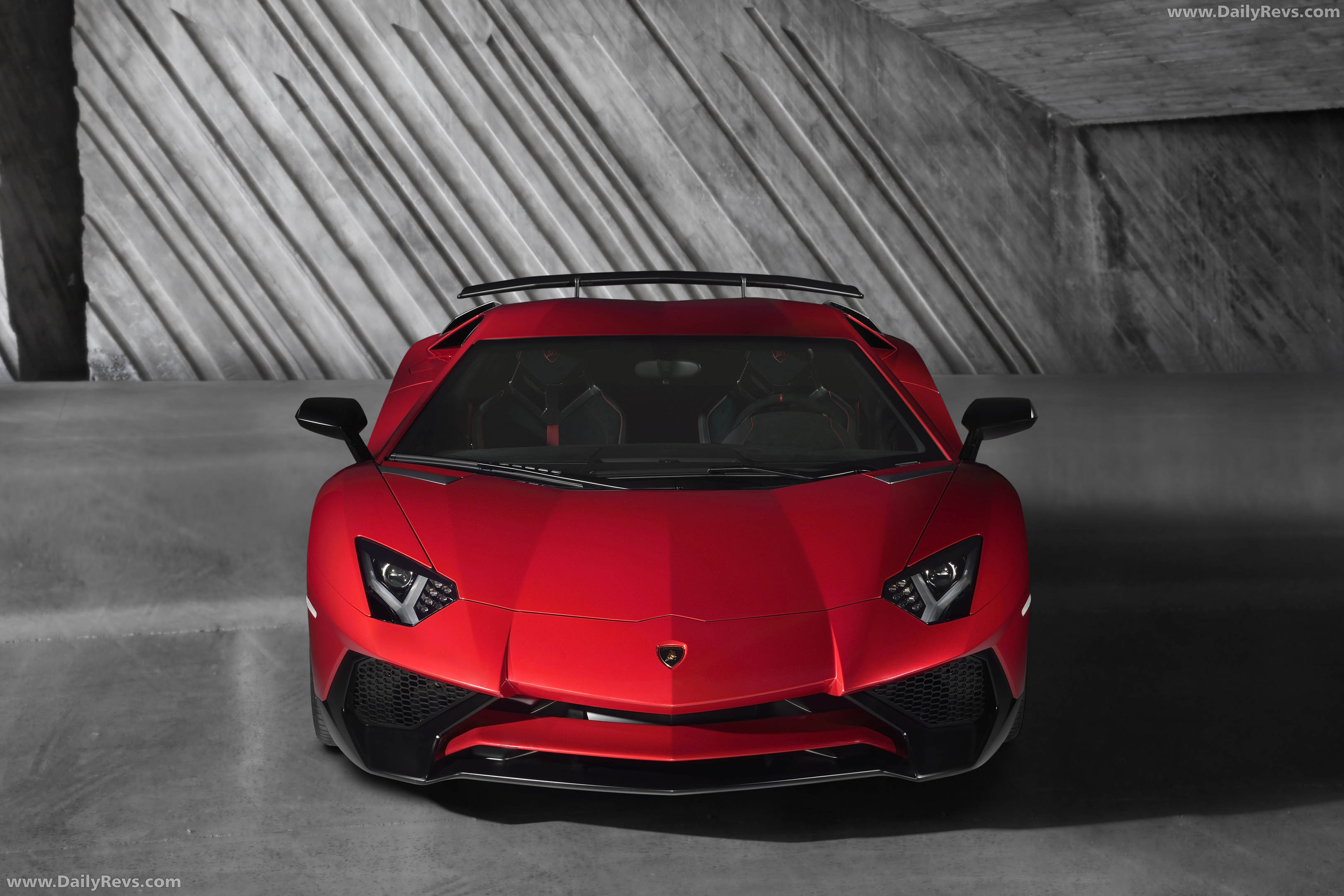 2016 Lamborghini Aventador LP750-4 SV Front View