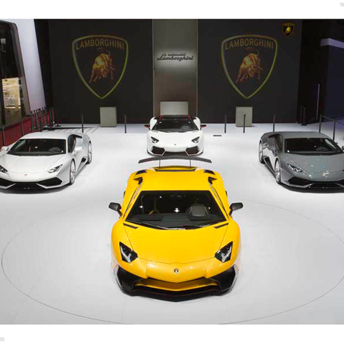 2016 Lamborghini Aventador LP750-4 SV Front View