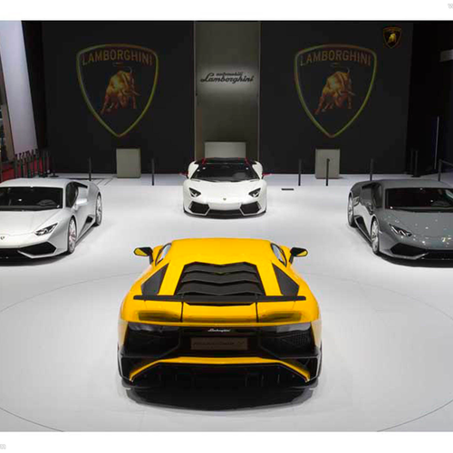 2016 Lamborghini Aventador LP750-4 SV Front View