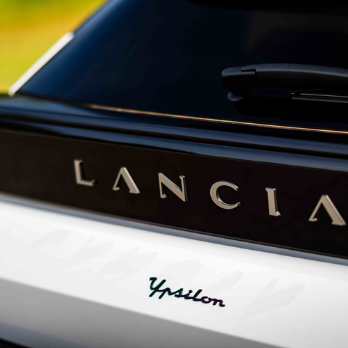 2025 Lancia Ypsilon HF Line Exterior