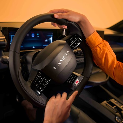 2025 Lancia Ypsilon HF Line Interior