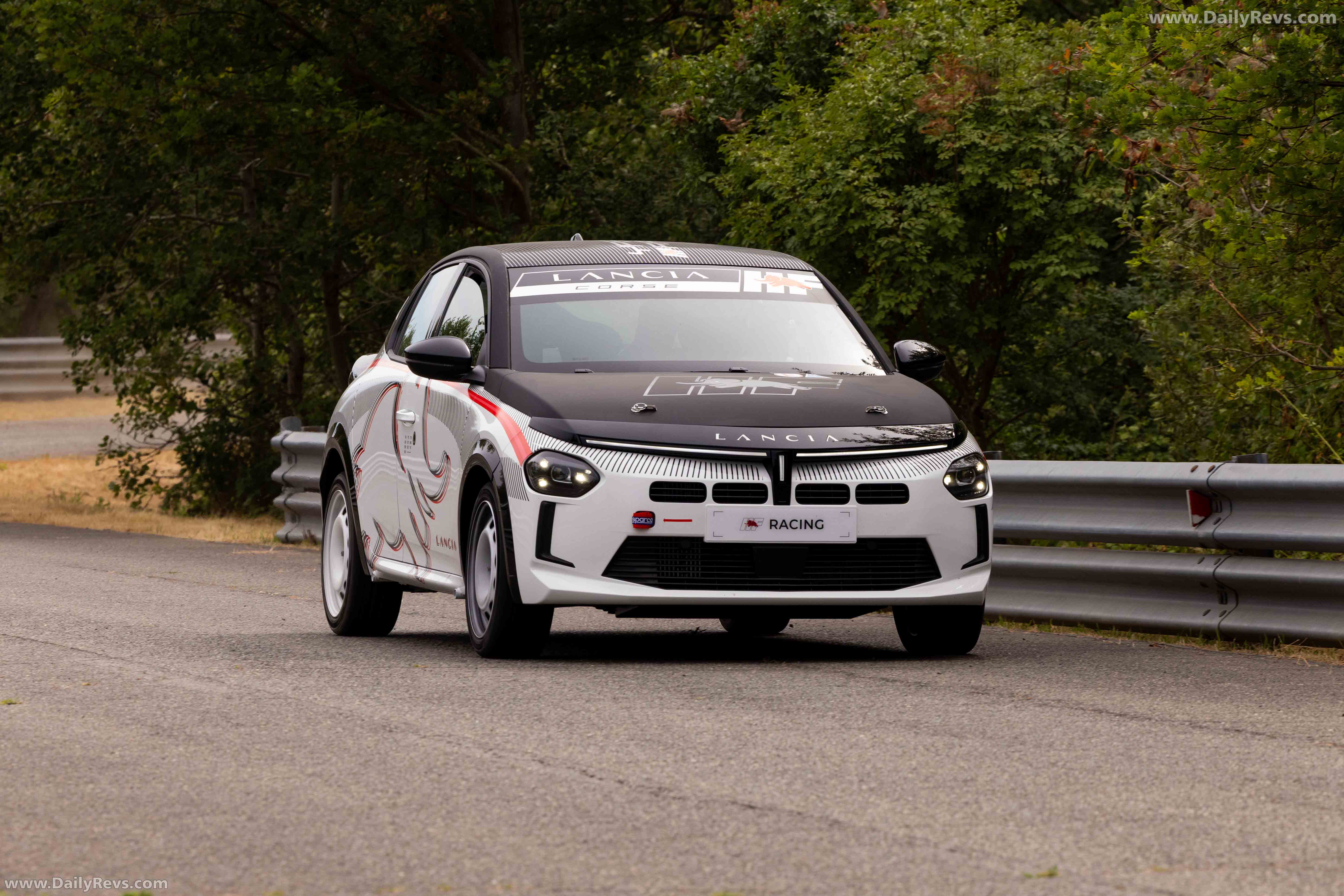 2026 Lancia Ypsilon HF Racing Front View