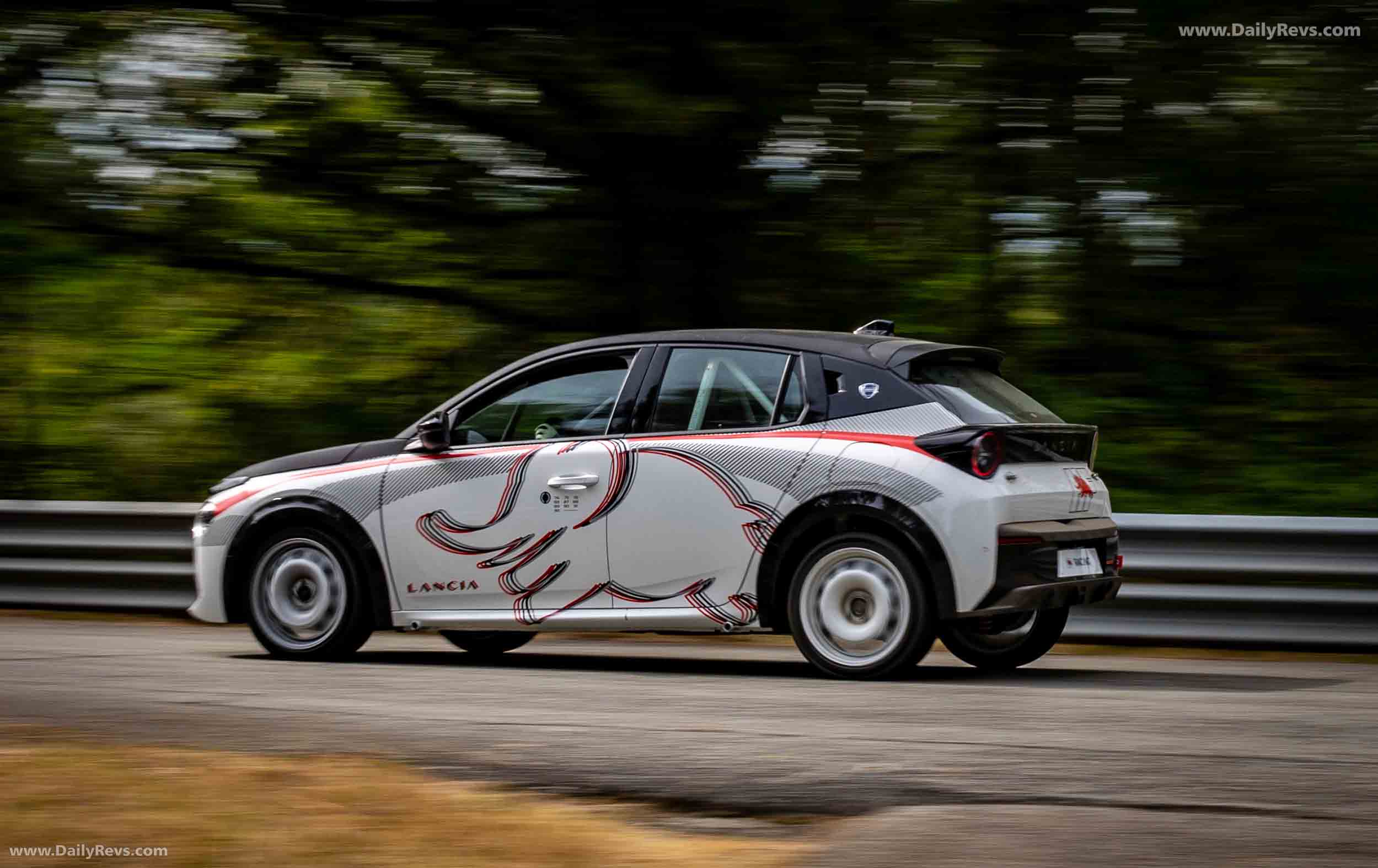 2026 Lancia Ypsilon HF Racing Side View