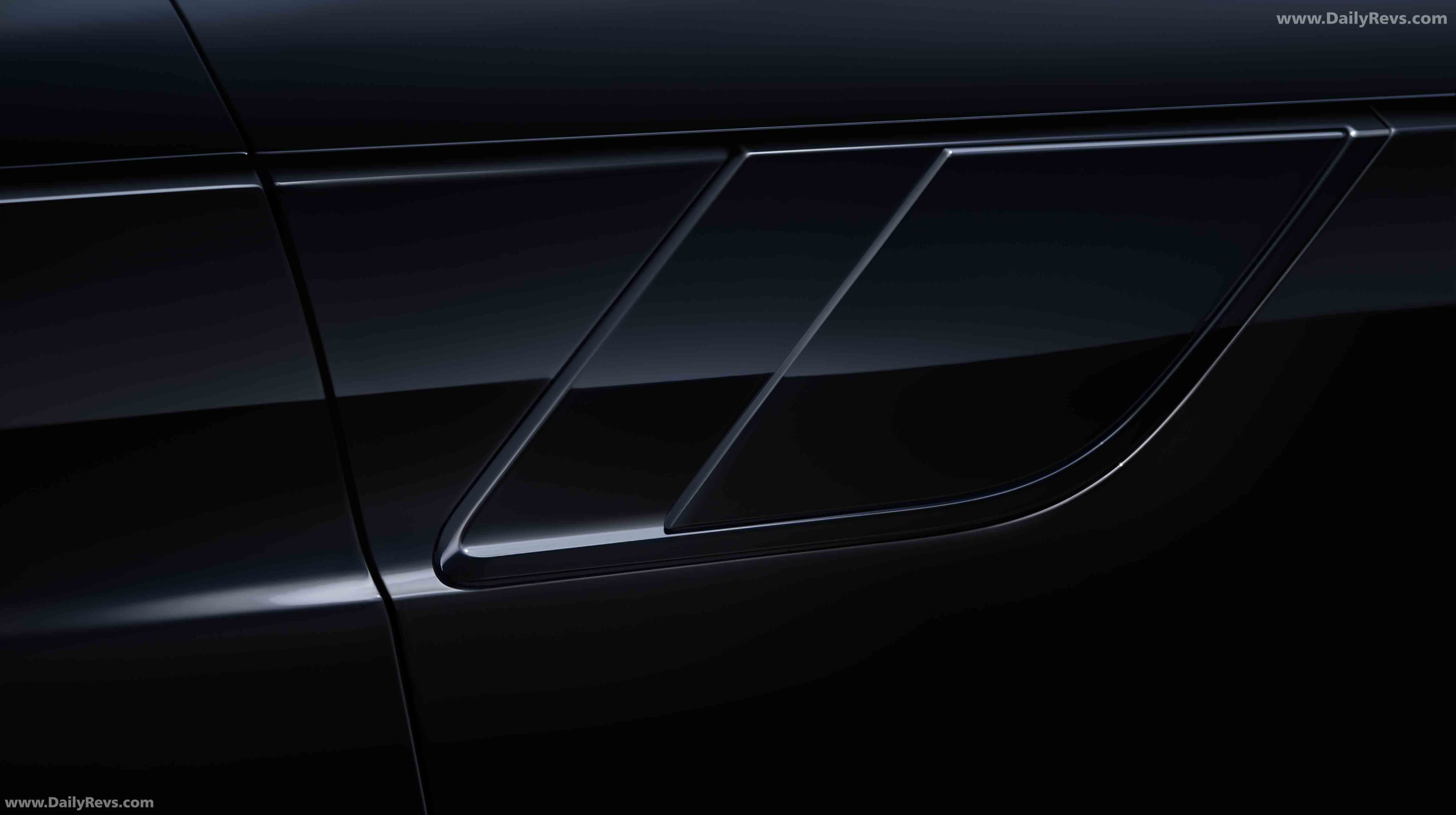 2025 Land Rover Range Rover Sport SV Black Edition Exterior