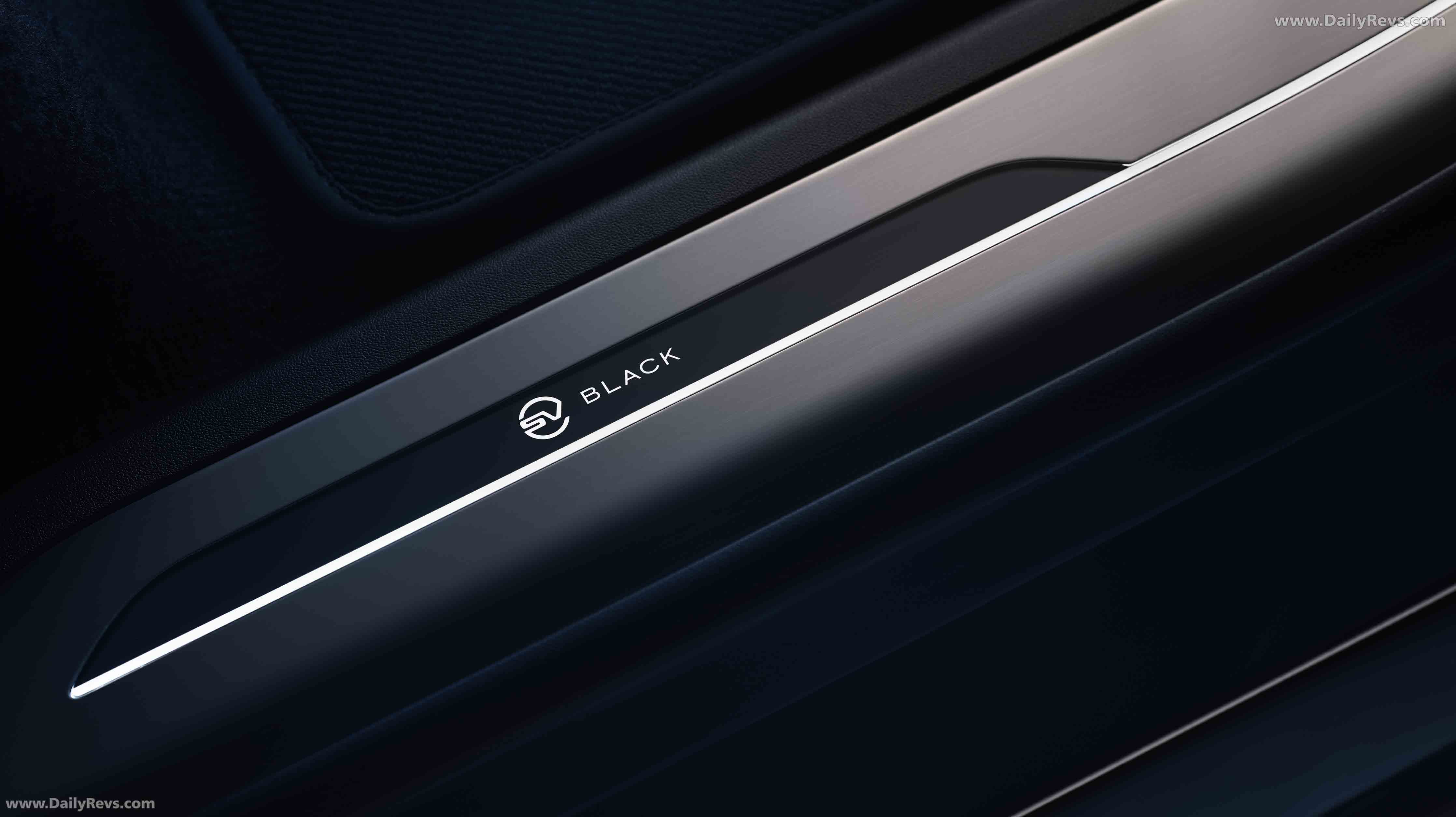 2025 Land Rover Range Rover Sport SV Black Edition Interior