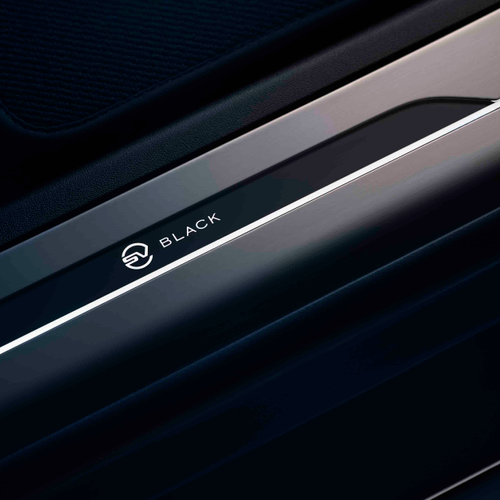 2025 Land Rover Range Rover Sport SV Black Edition Interior