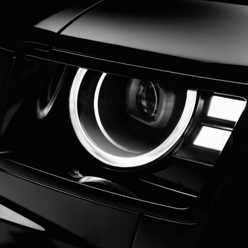 2026 Land Rover Defender OCTA Black Exterior