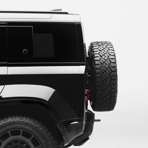 2026 Land Rover Defender OCTA Black Exterior
