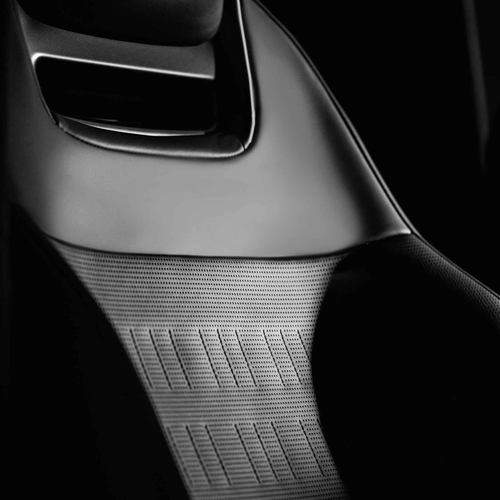 2026 Land Rover Defender OCTA Black Interior