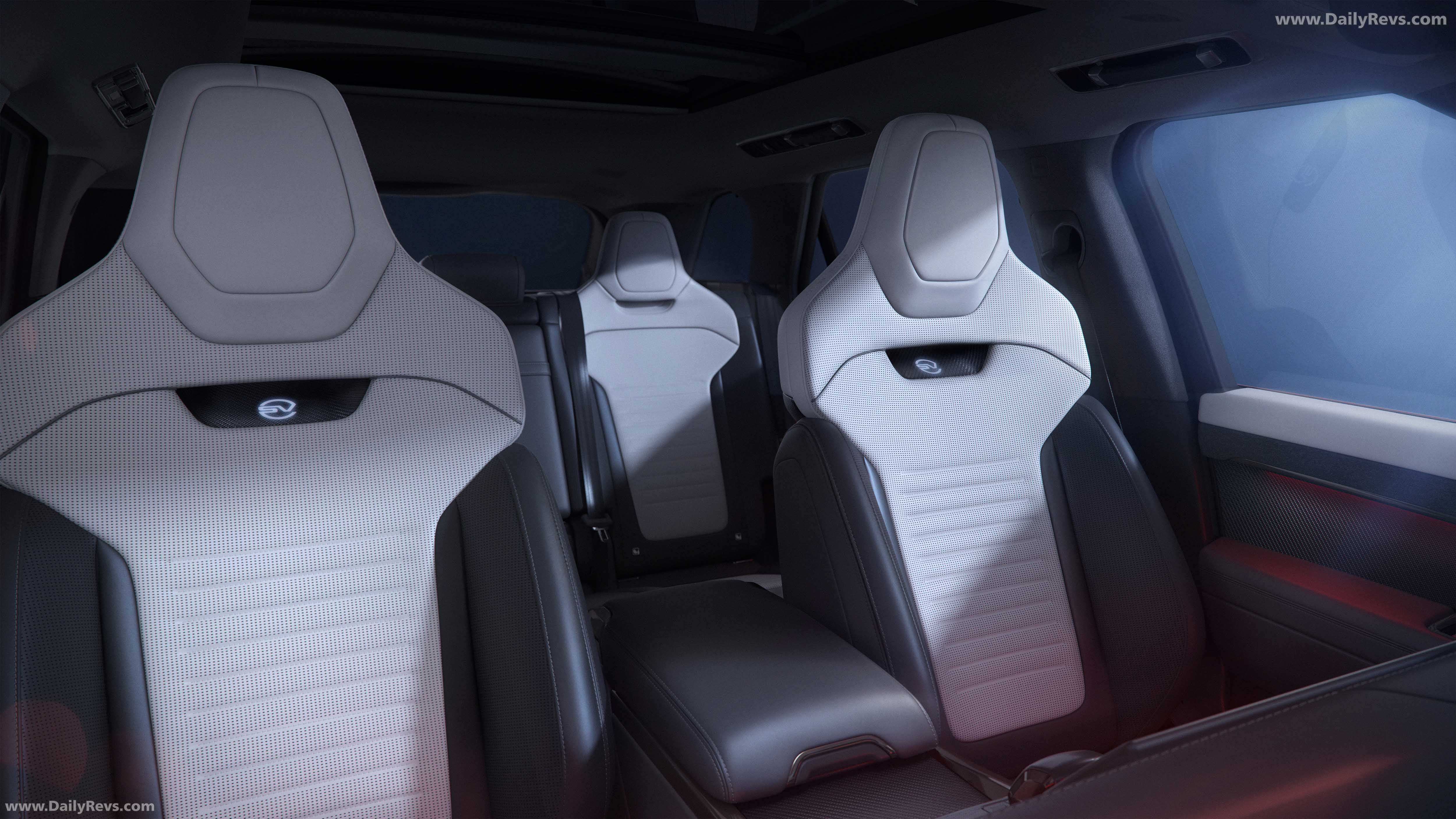 2026 Land Rover Range Rover Sport SV Carbon Interior