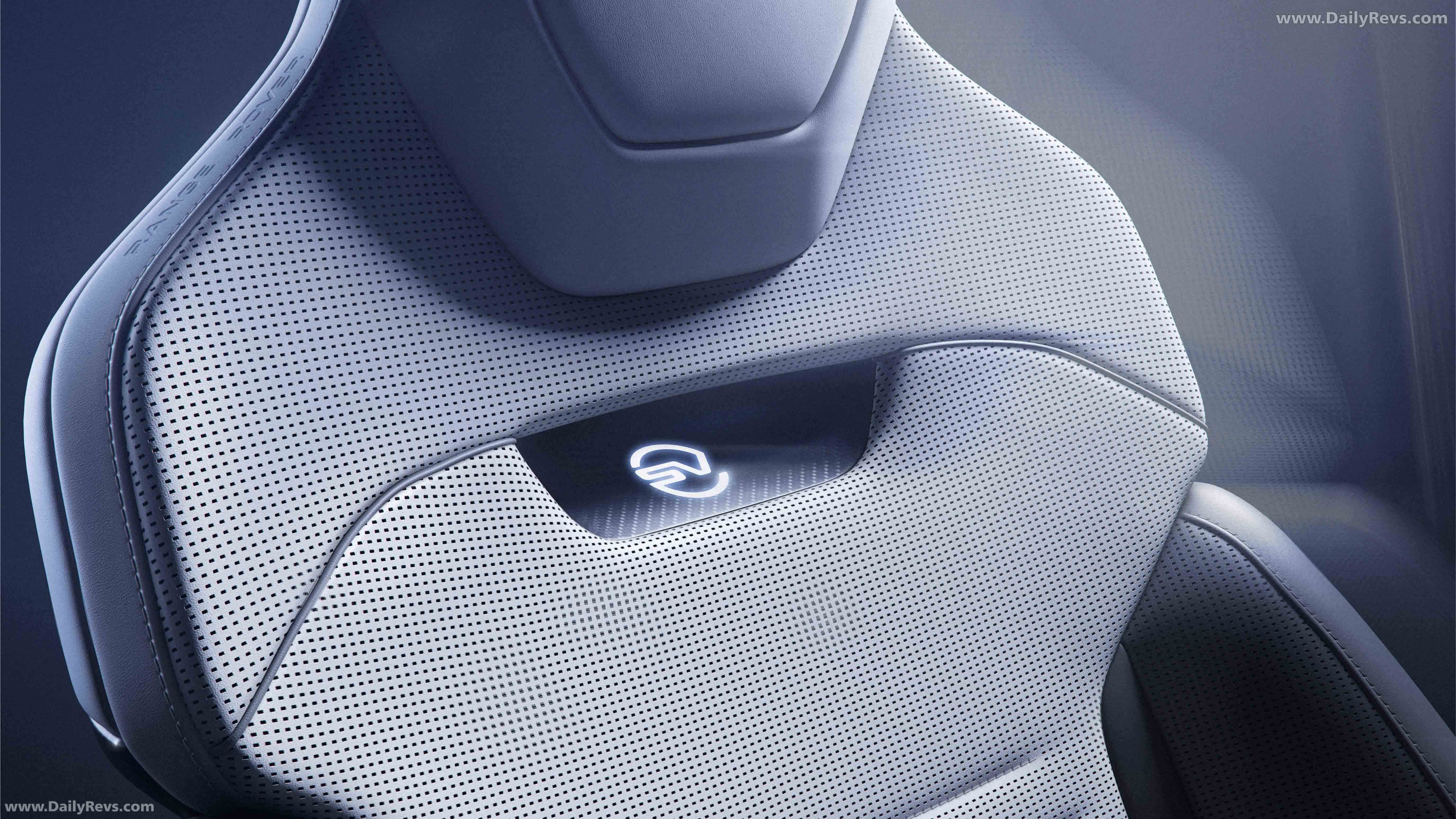 2026 Land Rover Range Rover Sport SV Carbon Interior