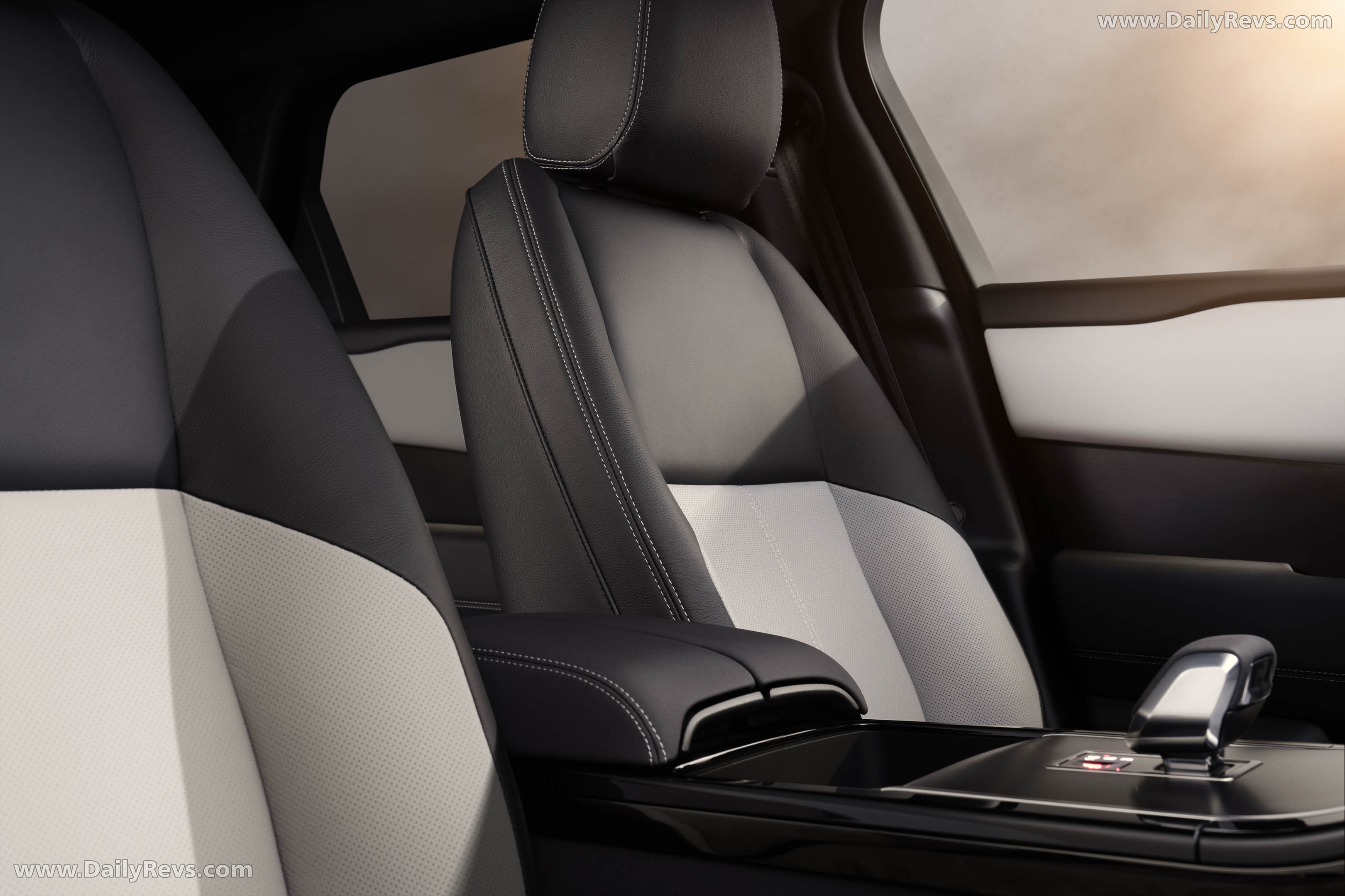 2027 Land Rover Range Rover Velar Belgravia Edition Interior