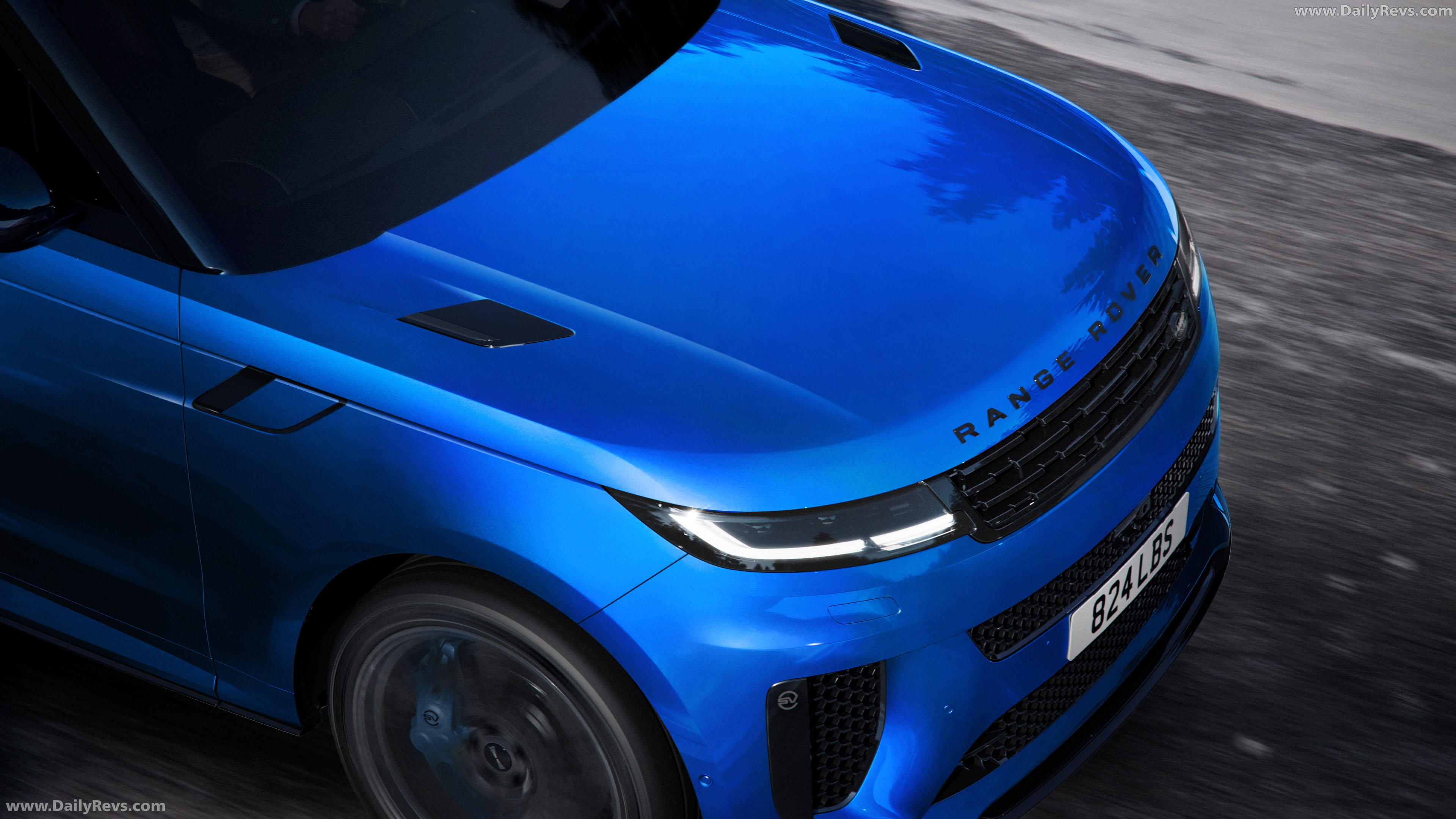 2026 Land Rover Range Rover Sport SV Ultimate Edition Exterior
