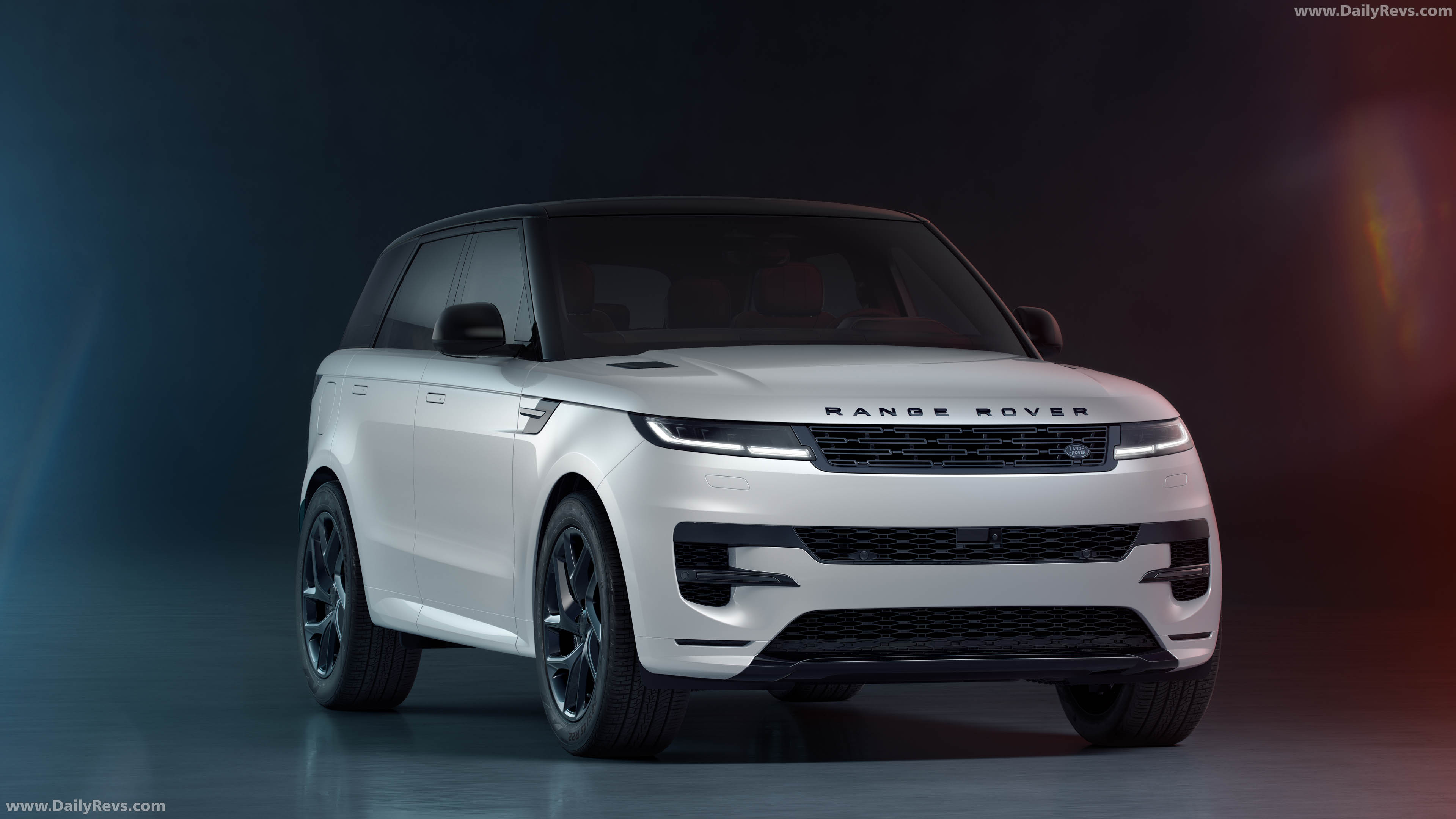 2026 Land Rover Range Rover Sport Battersea Edition Rear View