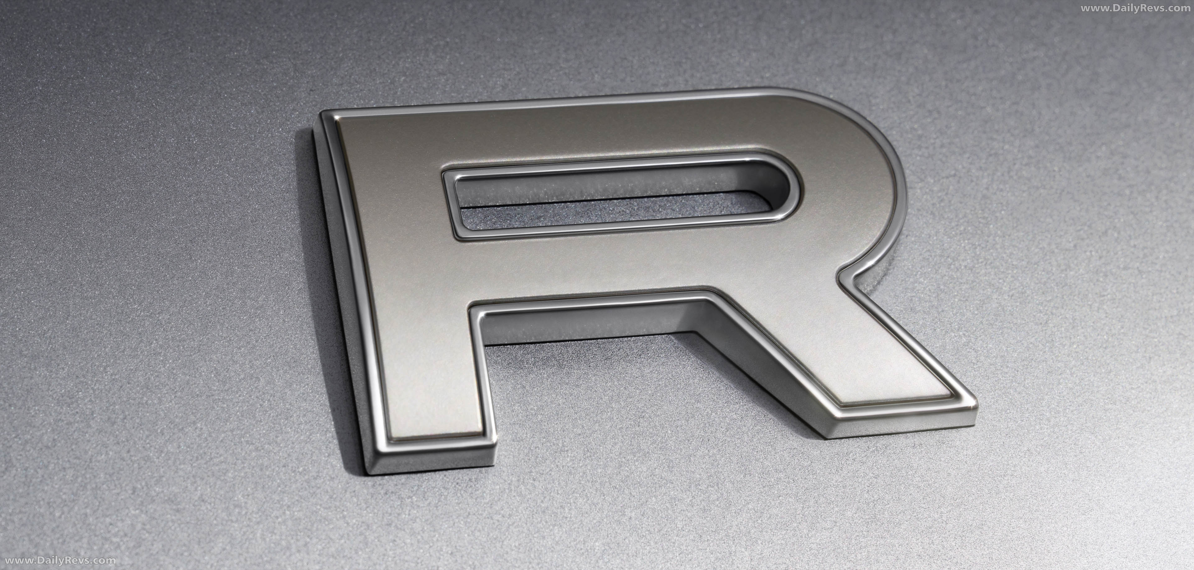 2026 Land Rover Range Rover SV Ultra Exterior