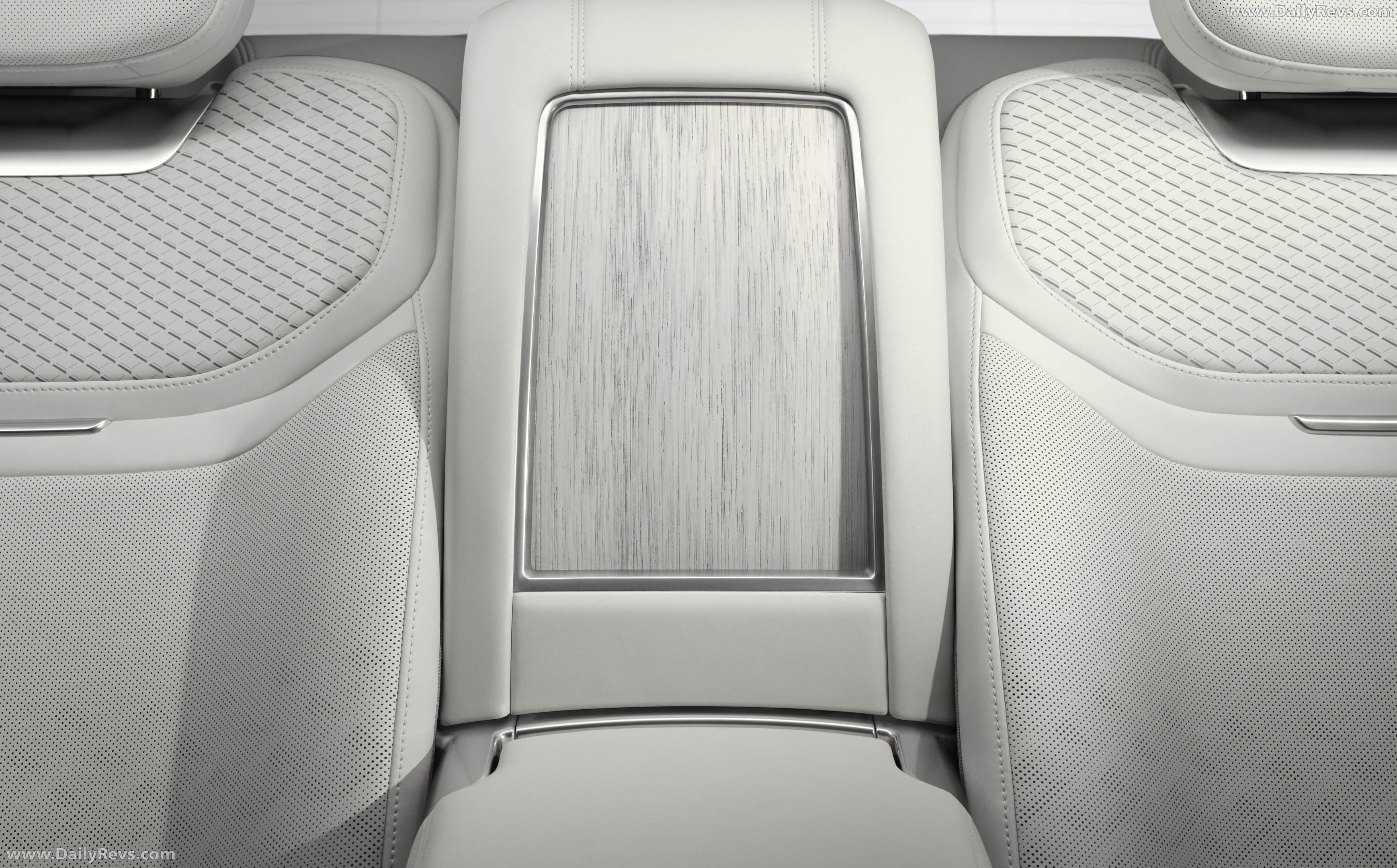 2026 Land Rover Range Rover SV Ultra Interior