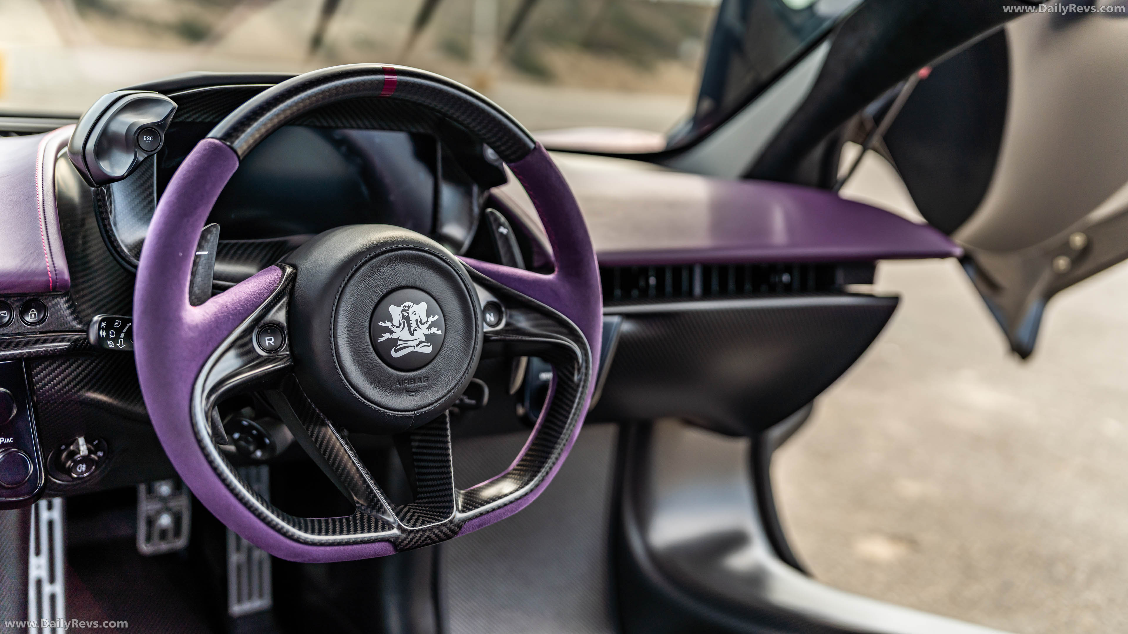 2026 Lanzante 95-59 Interior