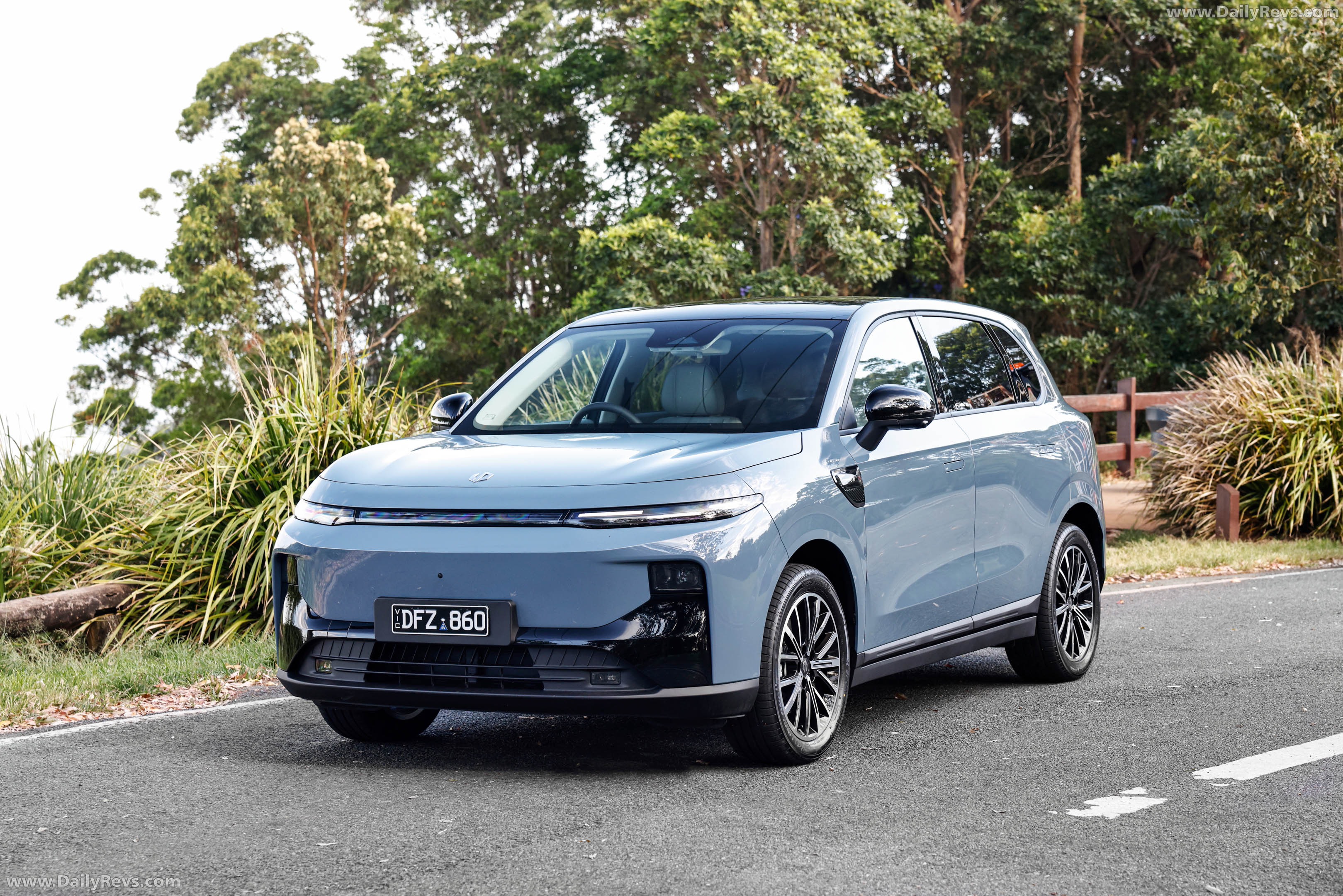 2025 Leap Motor B10 Australian Version Front View