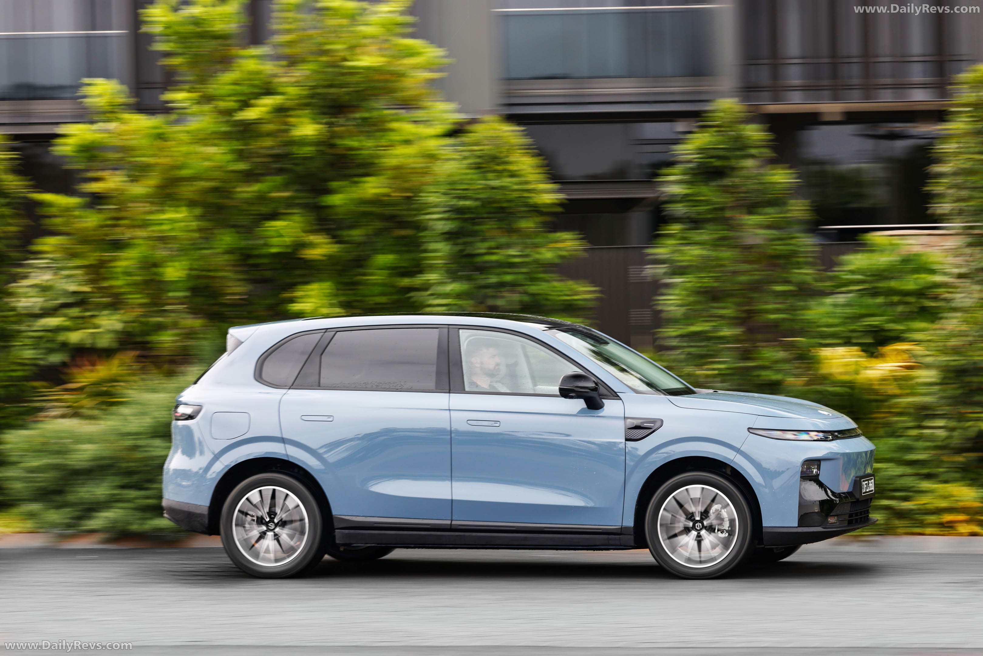 2025 Leap Motor B10 Australian Version Side View