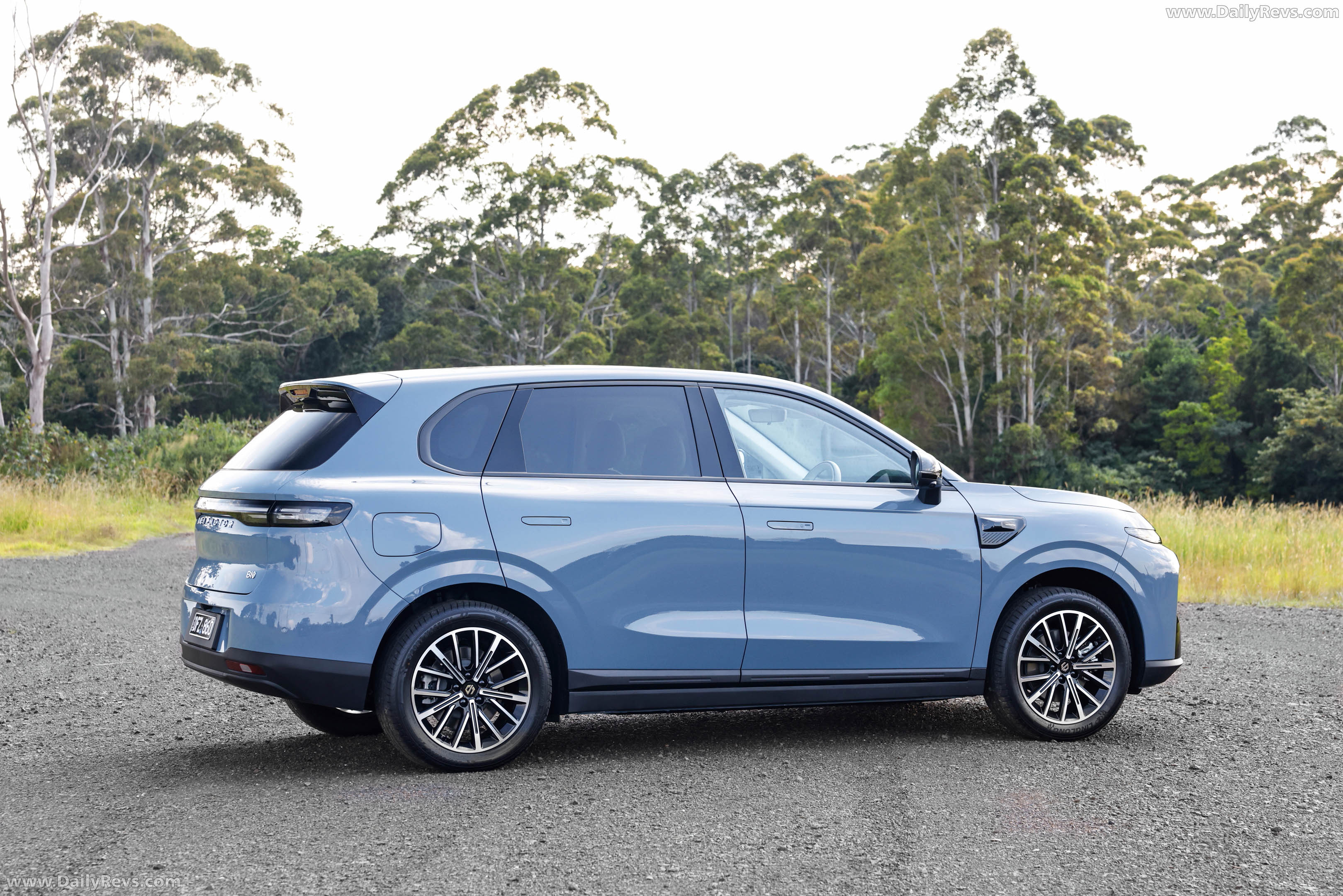 2025 Leap Motor B10 Australian Version Side View