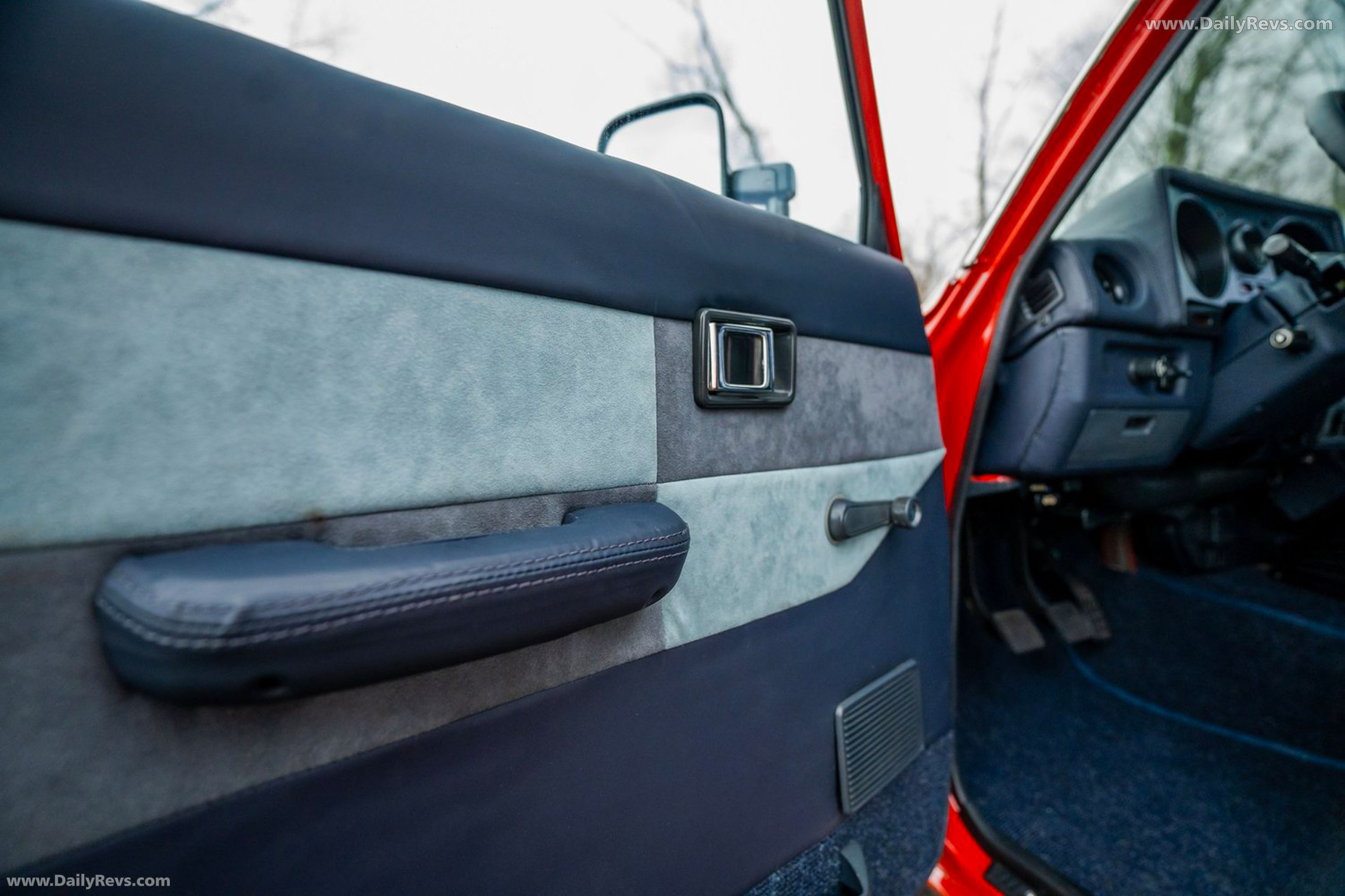1985 Legacy Overland Toyota Land Cruiser FJ60 Interior