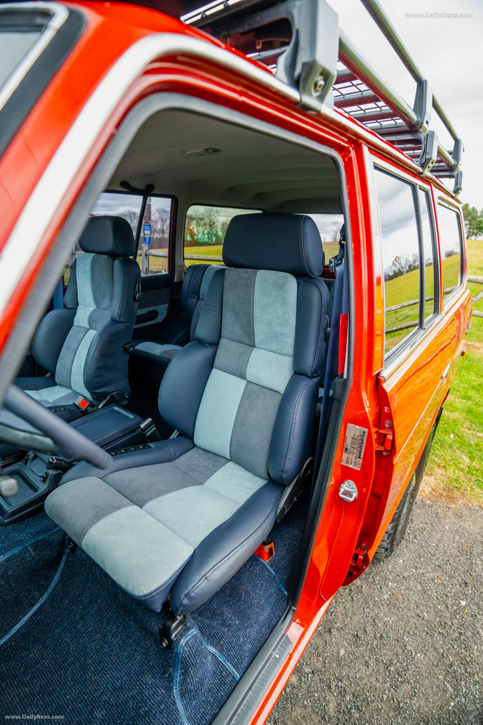 1985 Legacy Overland Toyota Land Cruiser FJ60 Interior