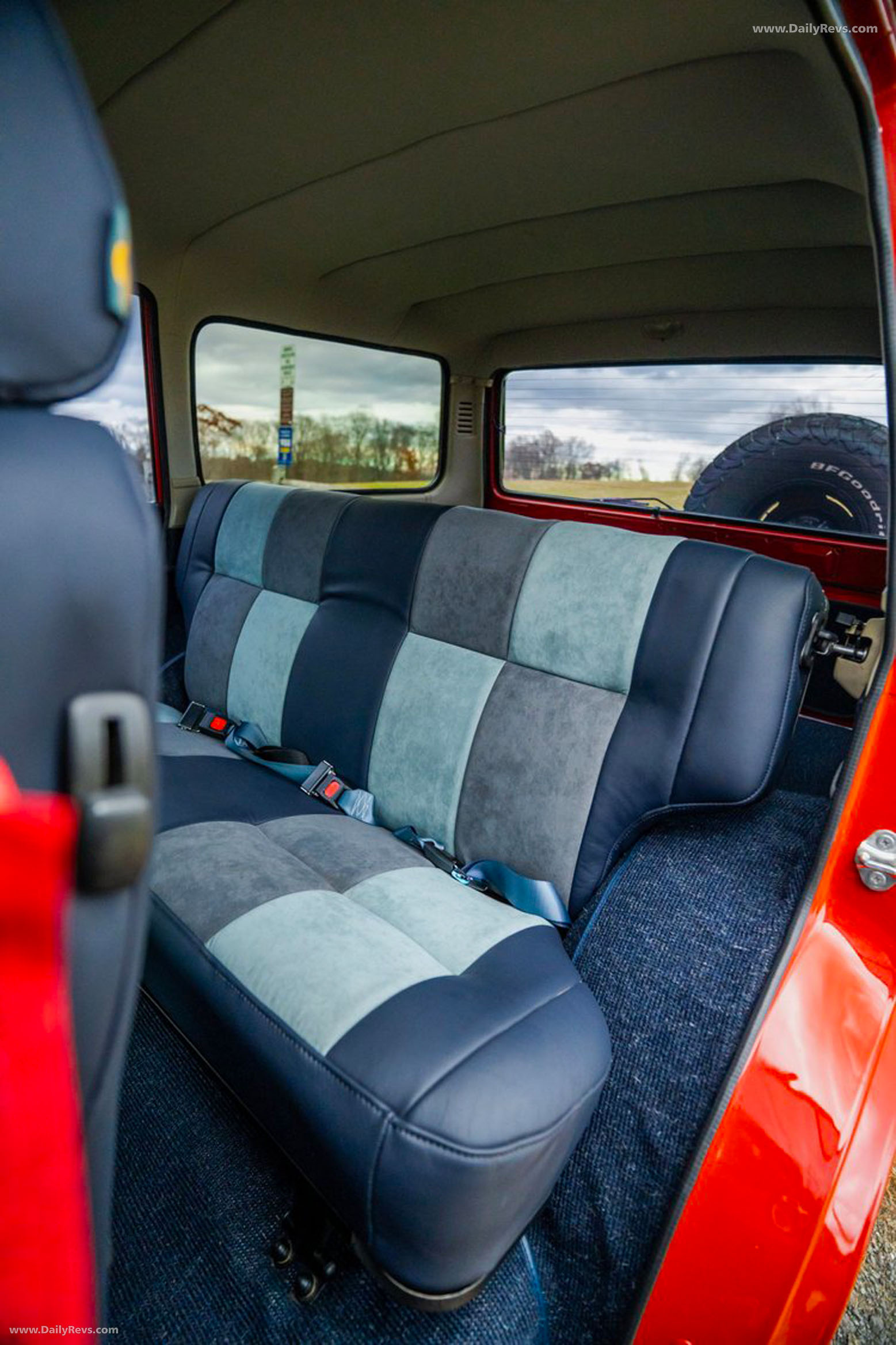 1985 Legacy Overland Toyota Land Cruiser FJ60 Interior