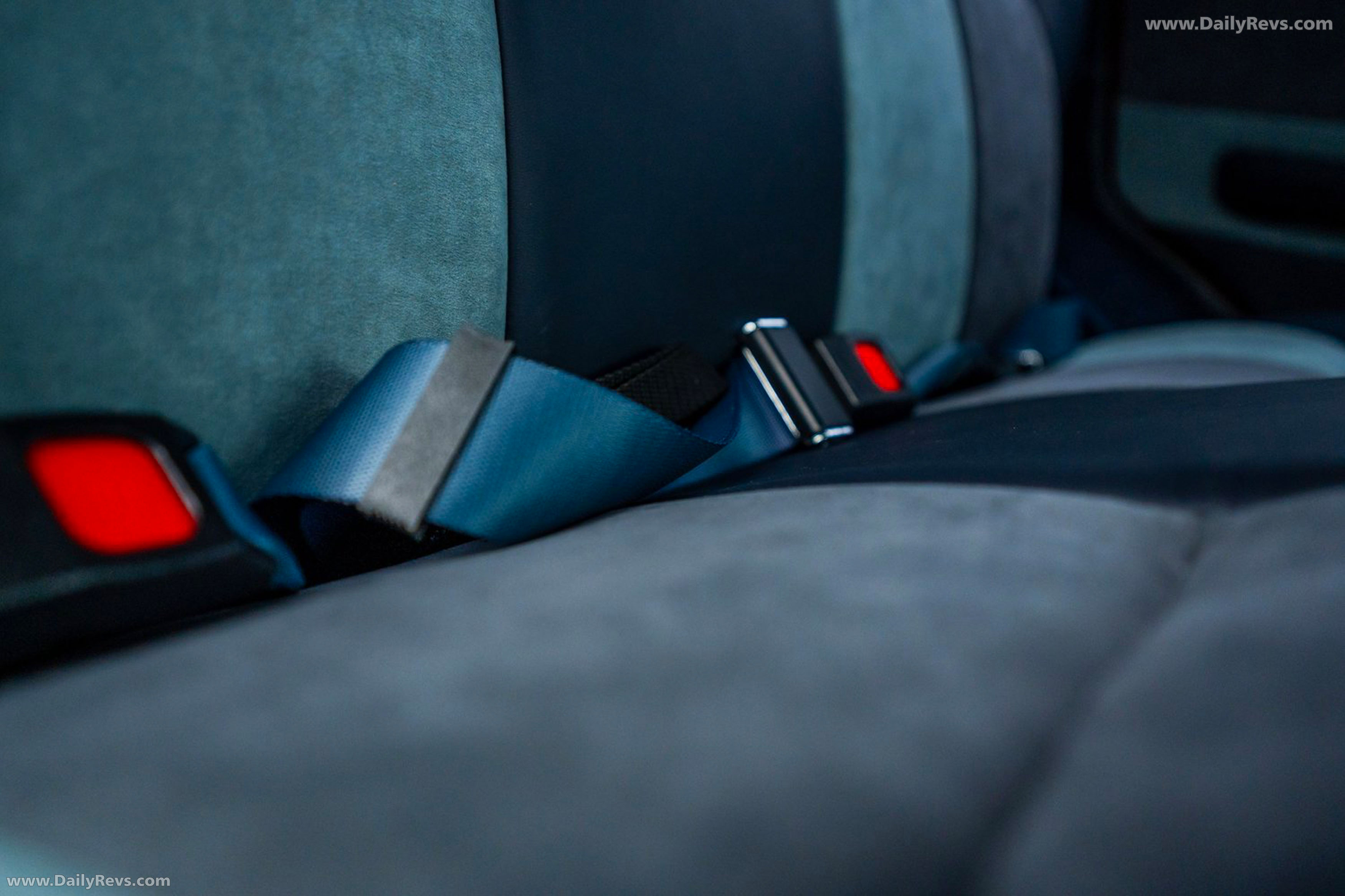 1985 Legacy Overland Toyota Land Cruiser FJ60 Interior