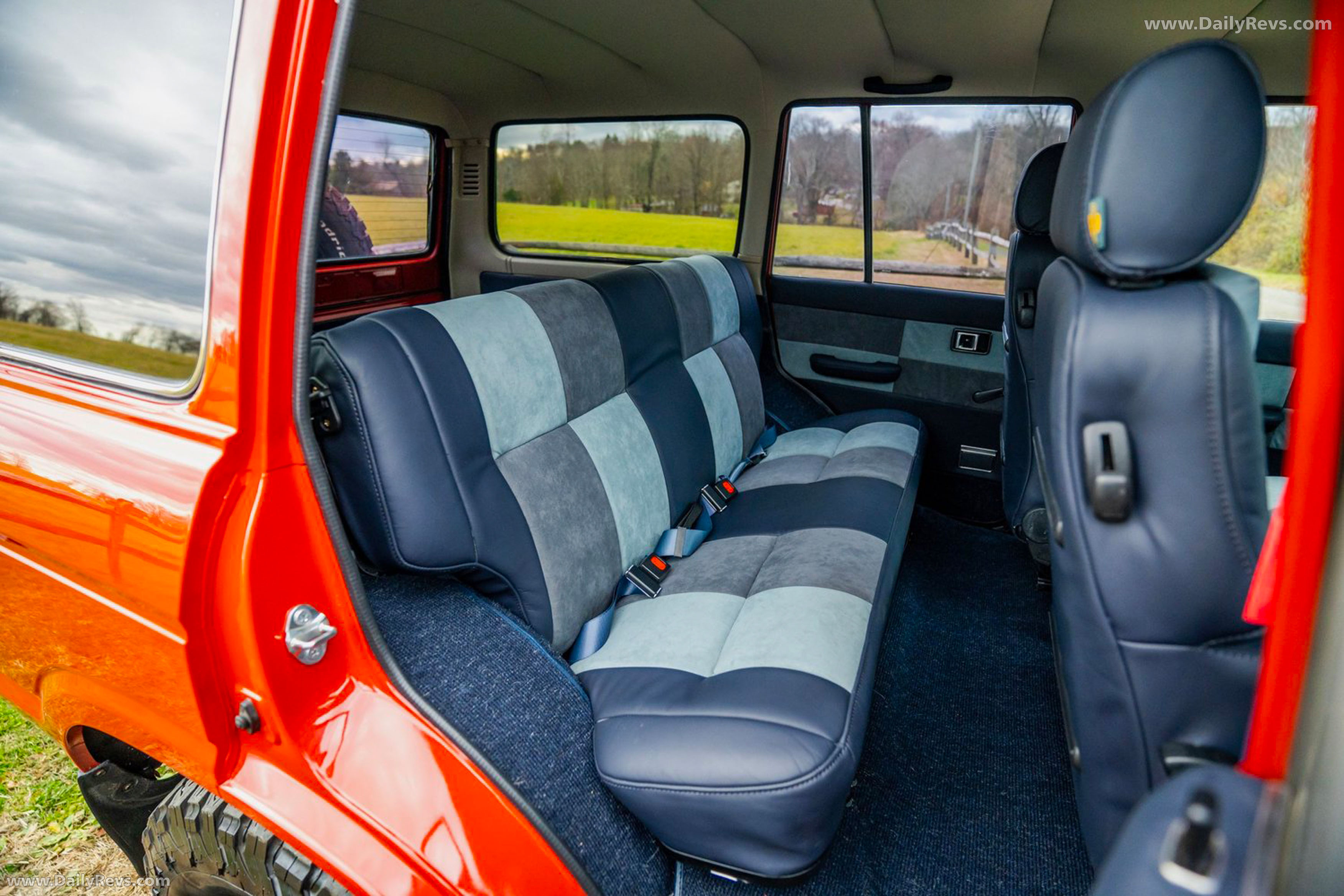 1985 Legacy Overland Toyota Land Cruiser FJ60 Interior
