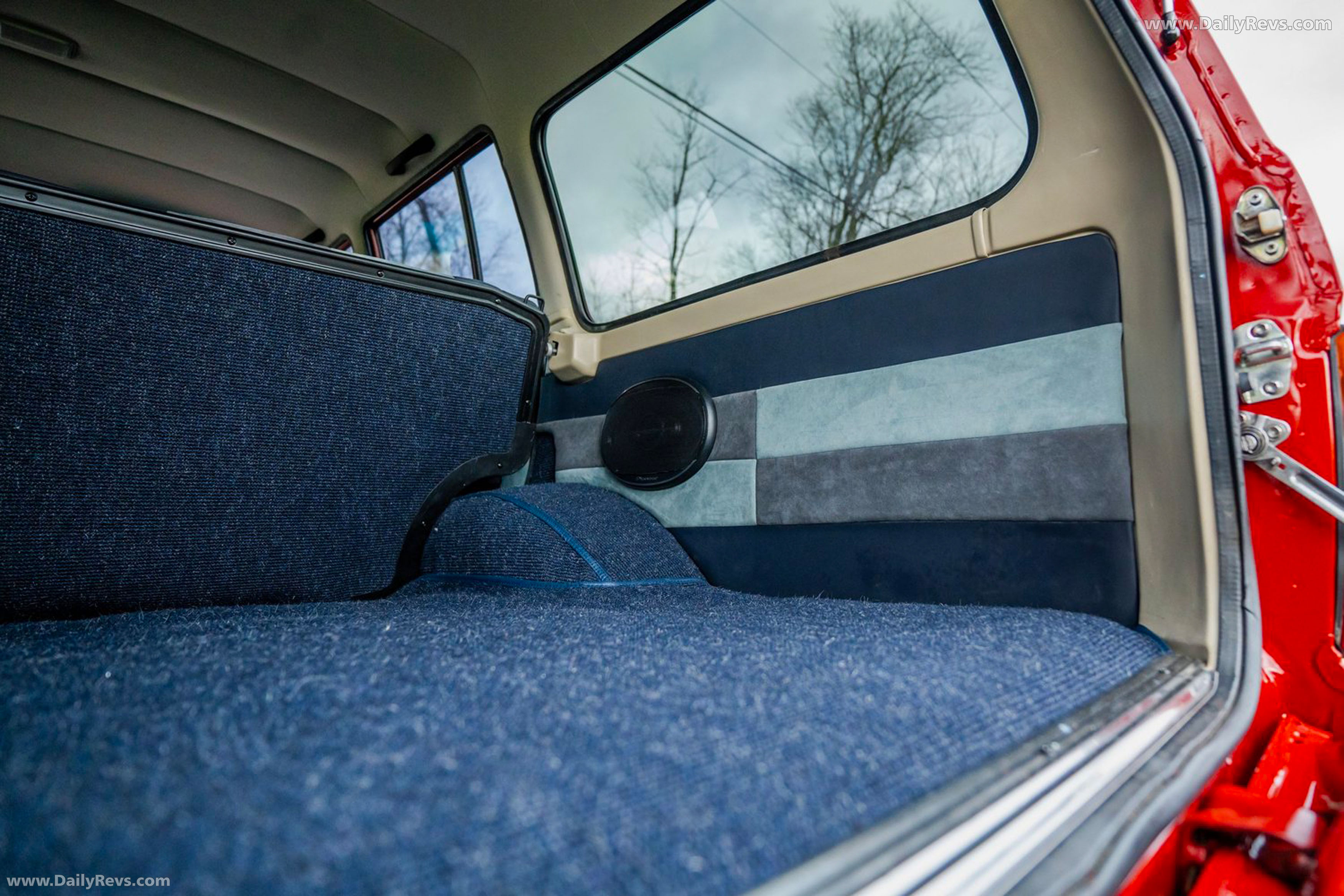 1985 Legacy Overland Toyota Land Cruiser FJ60 Interior