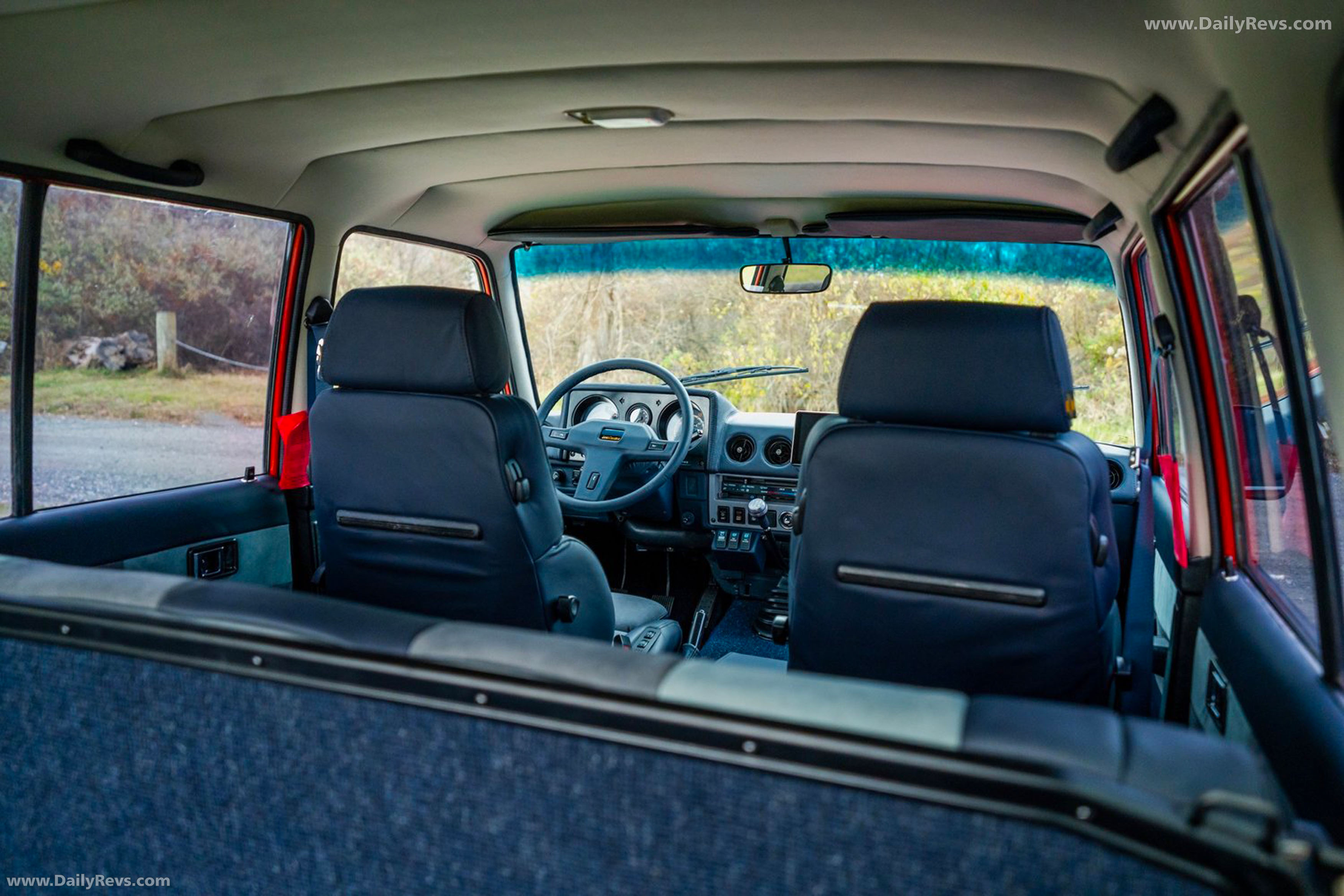 1985 Legacy Overland Toyota Land Cruiser FJ60 Interior