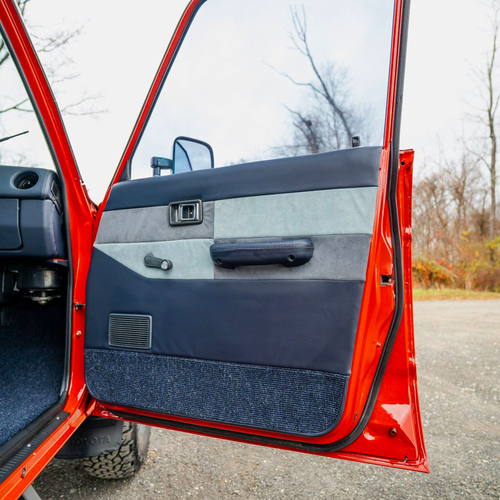 1985 Legacy Overland Toyota Land Cruiser FJ60 Interior