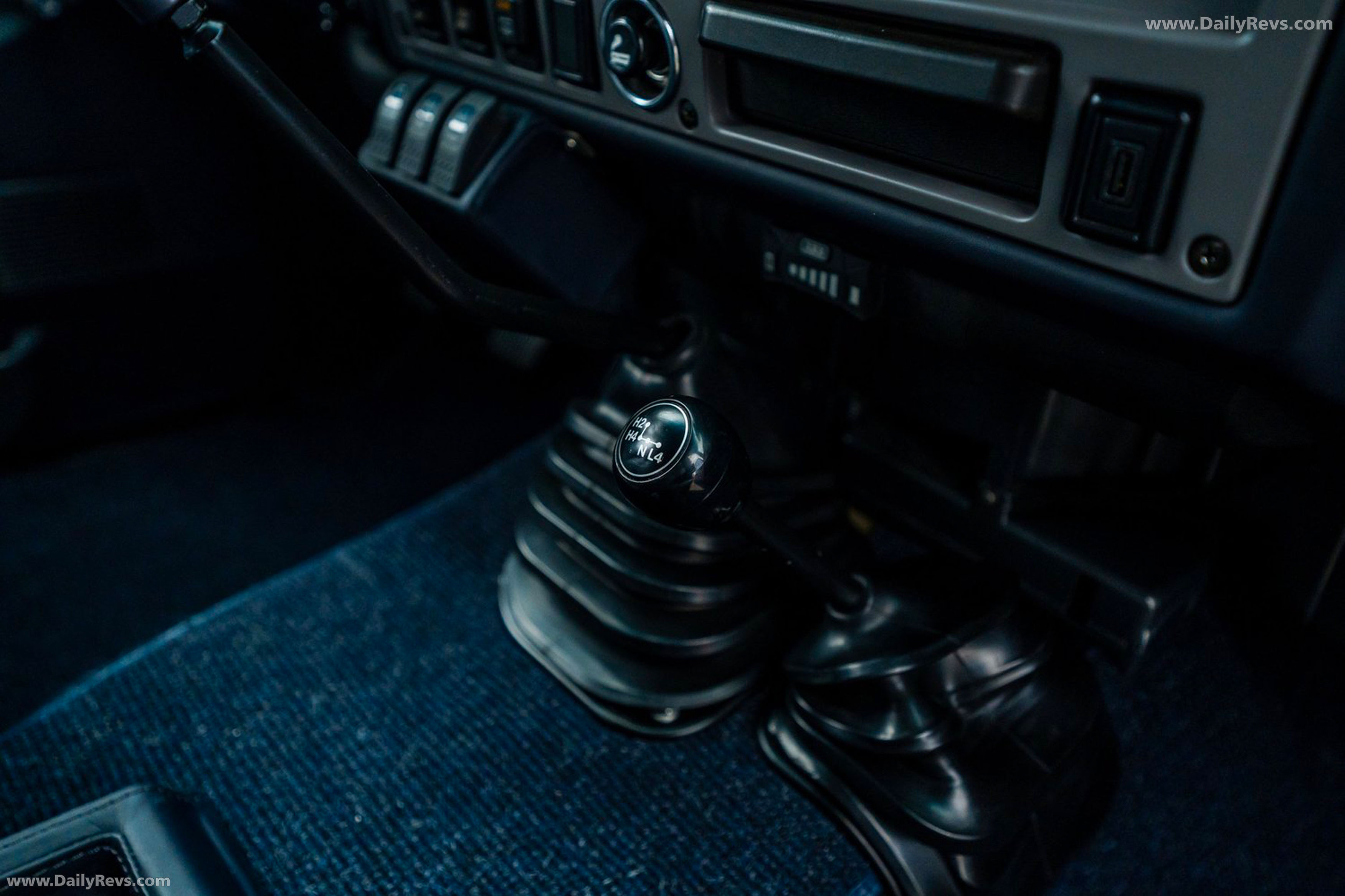 1985 Legacy Overland Toyota Land Cruiser FJ60 Interior