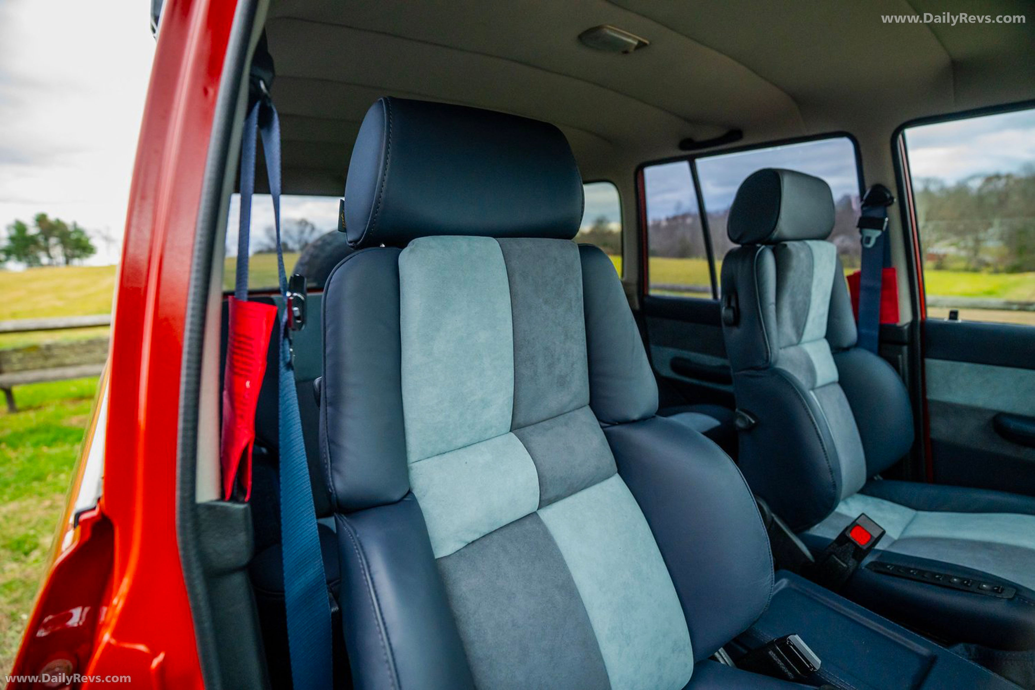 1985 Legacy Overland Toyota Land Cruiser FJ60 Interior