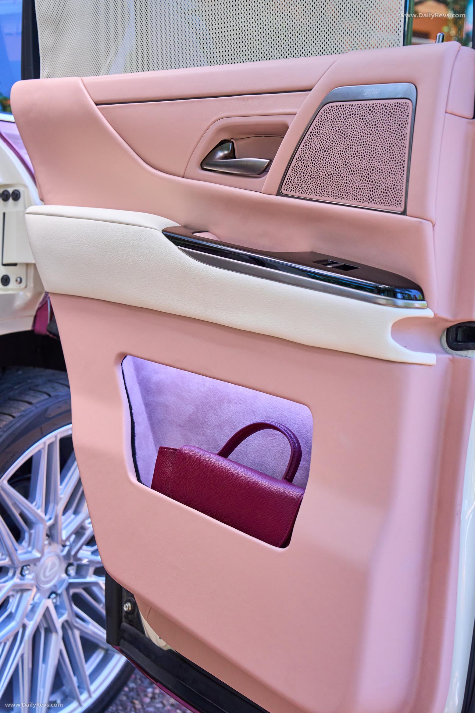 2025 Lexus Glam LX Interior