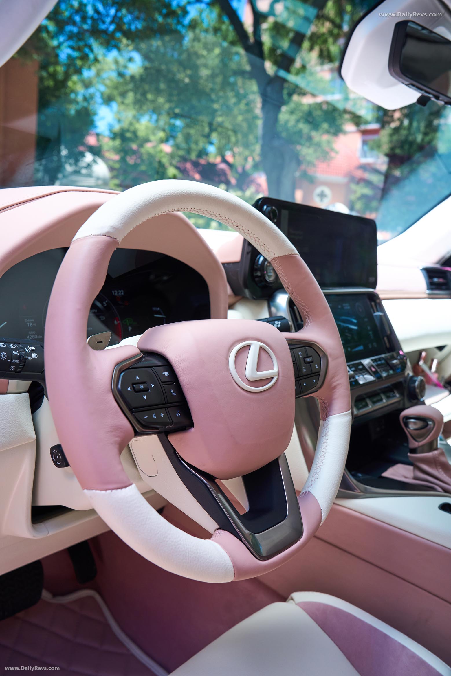 2025 Lexus Glam LX Interior