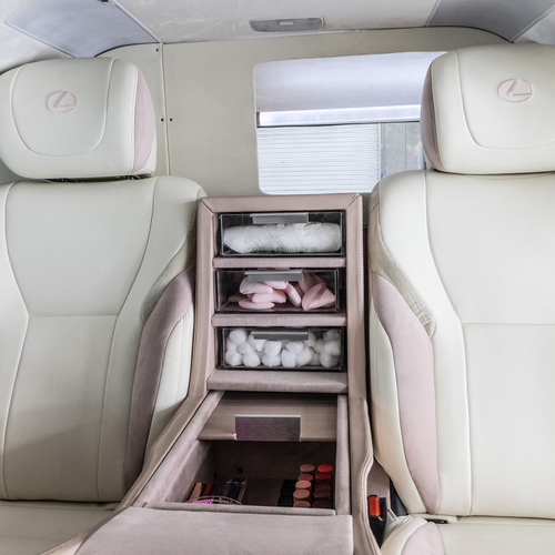 2025 Lexus Glam LX Interior